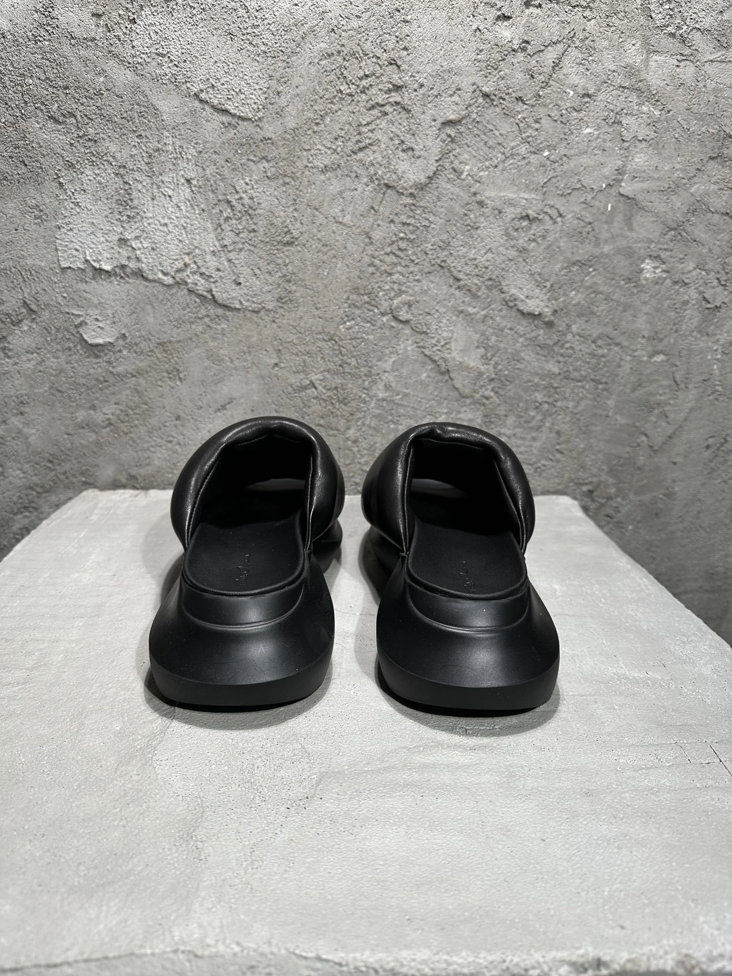 OOBB-- Ow59s RU02B2819LLP-99 Calfskin item:E-X409K1917