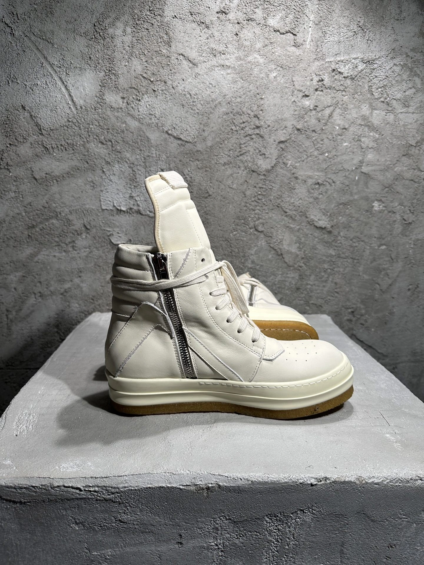 OOBB-- Ow59s RU02E1801LCO-111 RP02E4835LCO-111 cowhide item:E-X409K1913