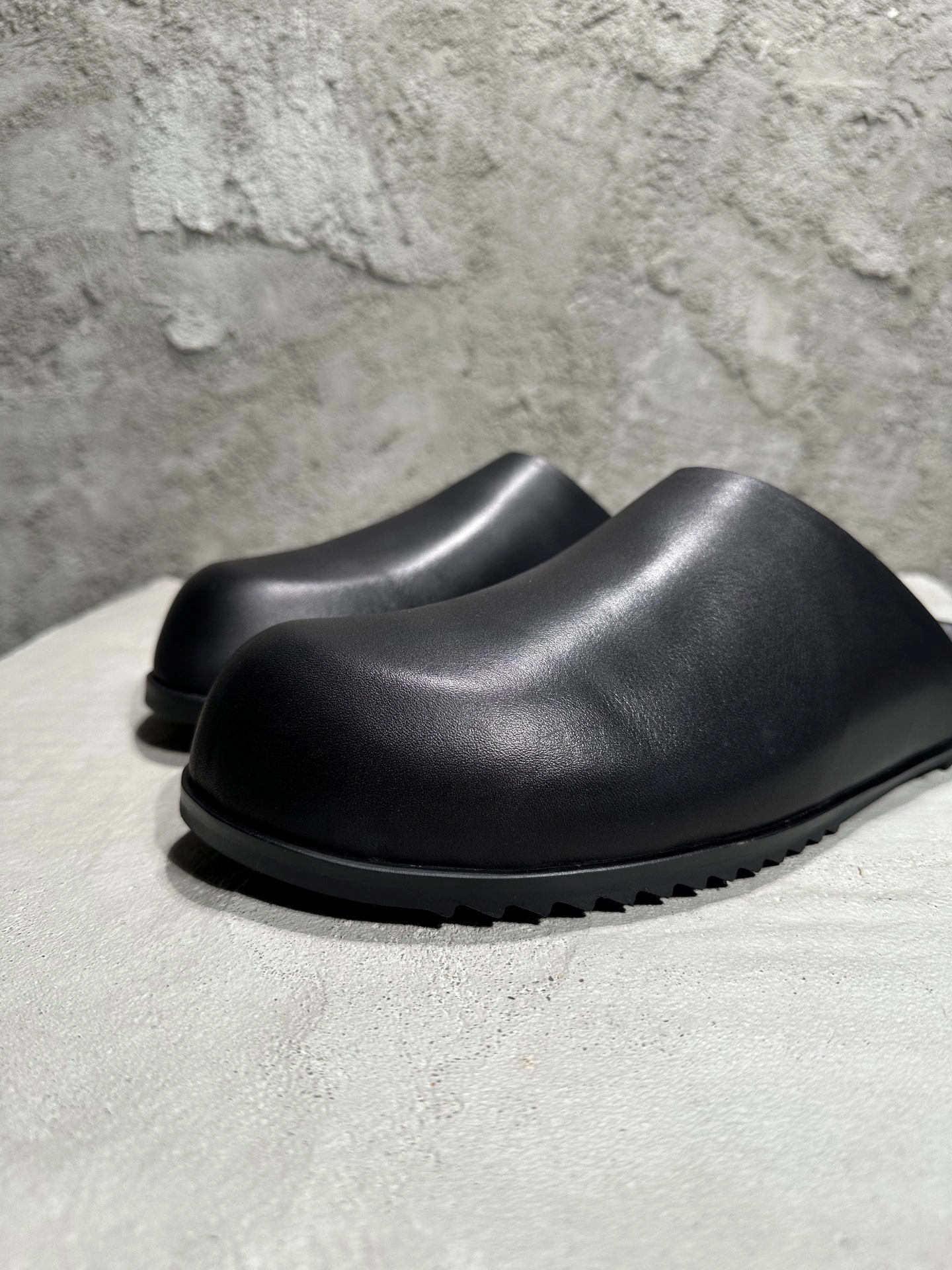 OOBB-- Ow59s RU02E1809LGE-09 Calfskin item:E-X409K1922