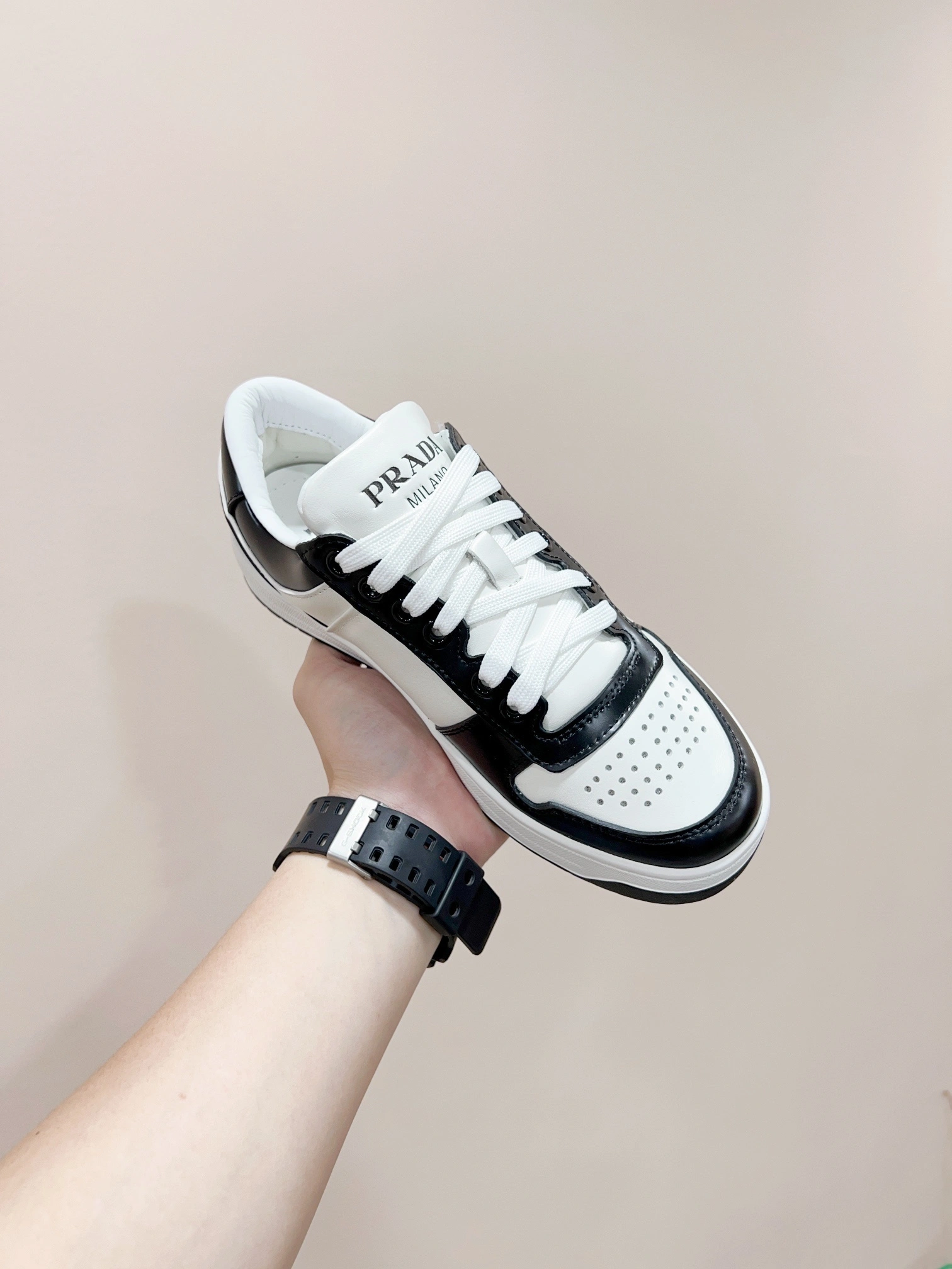OOBB-- Pr141 1E792M_3LKG_F0964_F_B030 Calfskin item:D-X000H2864