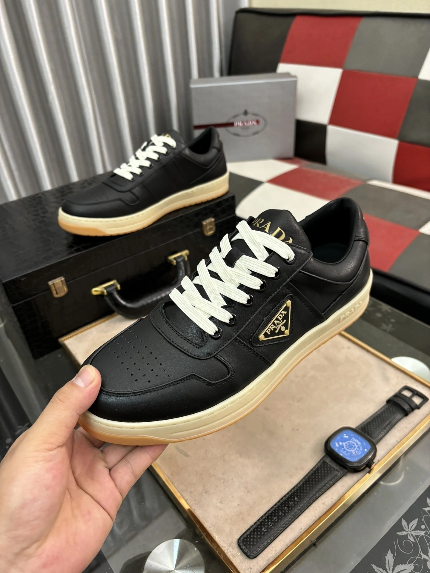 OOBB-- Pr141 1E804M_038_F0632_F_B045 cowhide item:D-X000H2895