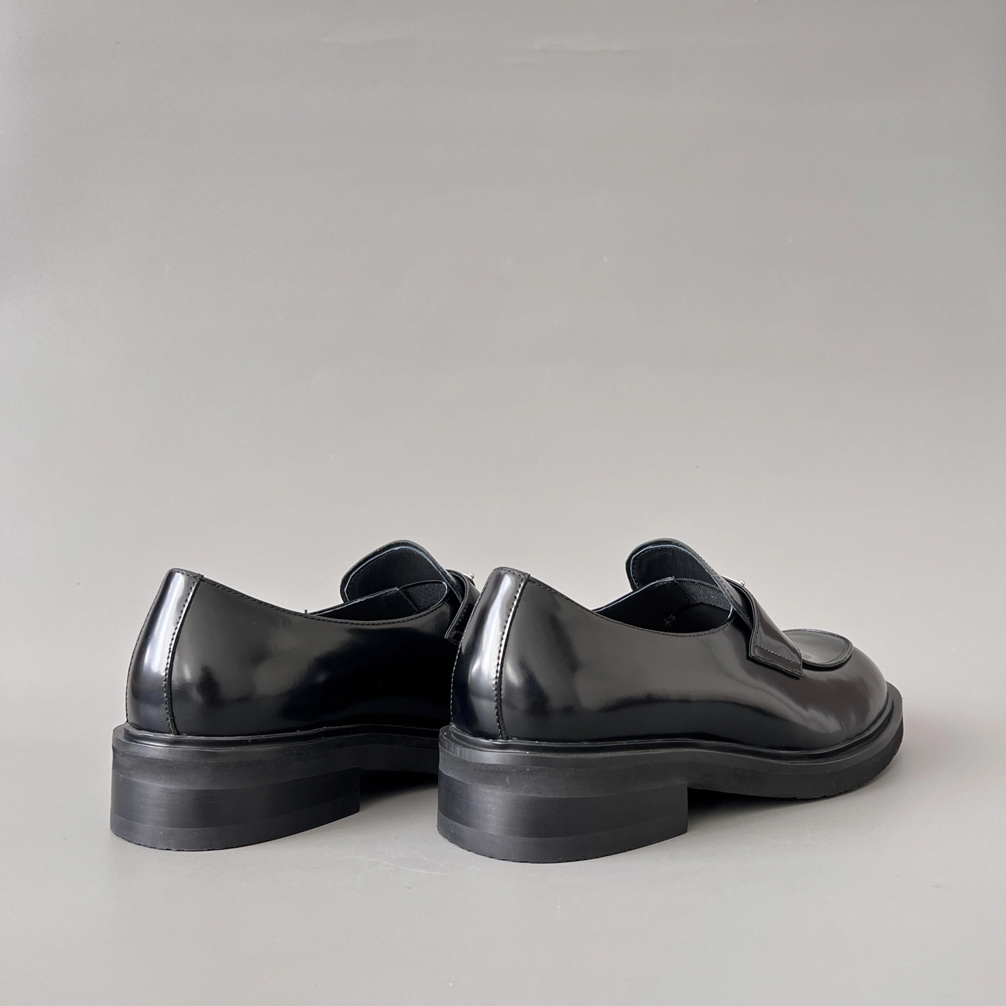 OOBB-- Pr141 2DE145_055_F0002 cowhide item:E-X300H1370