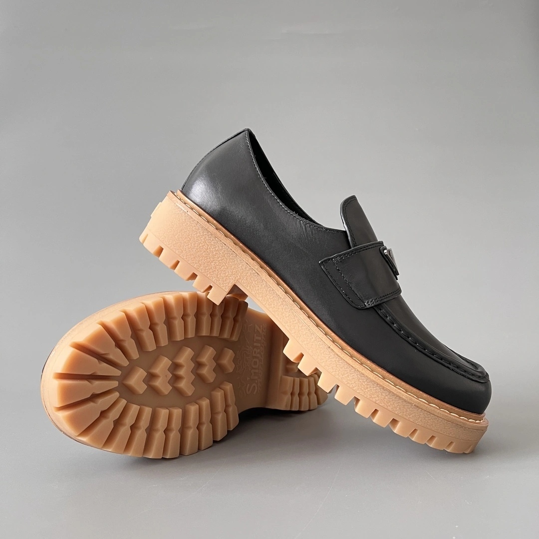 OOBB-- Pr141 2DE151_0070_F0002_F_G00 cowhide item:E-X300H1372