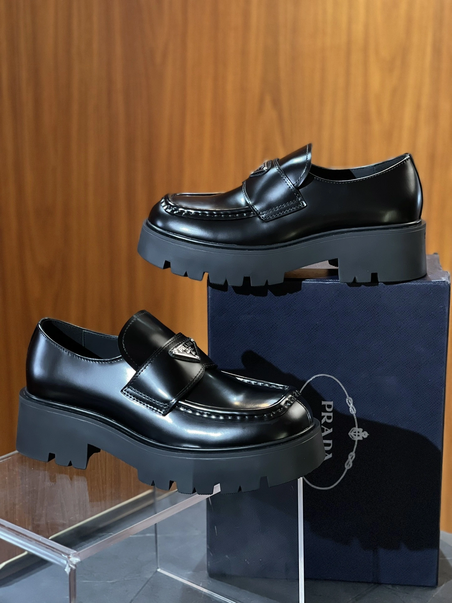 OOBB-- Pr141 2DG152_B4L_F0002_F_G000 cowhide Thick soles：5cm item:E-X332I2315