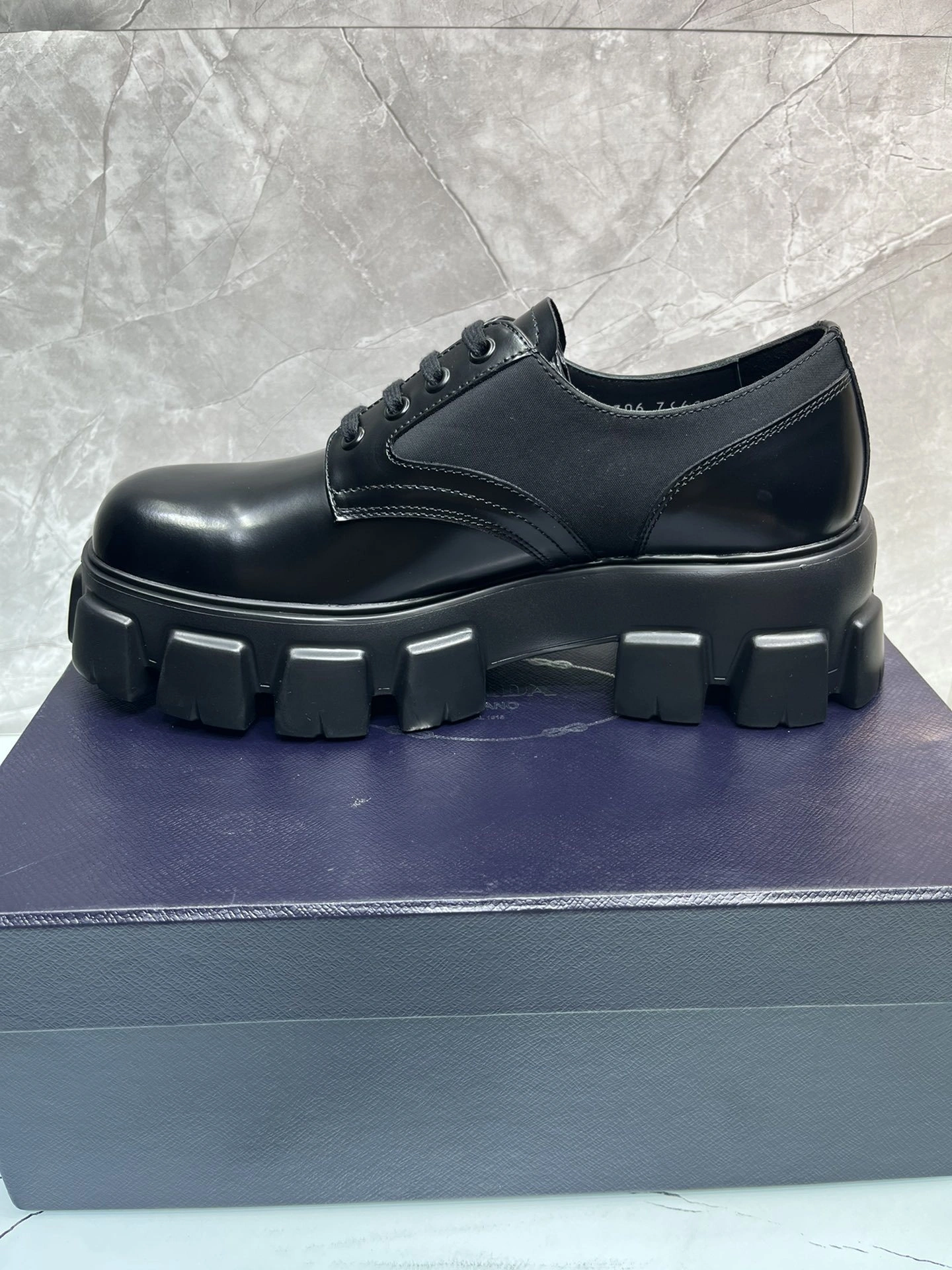 &OOBB-- Pr141 2EE342_3LFR_F0002 Cowhide Thick soles5cm item:D-X000G1595S