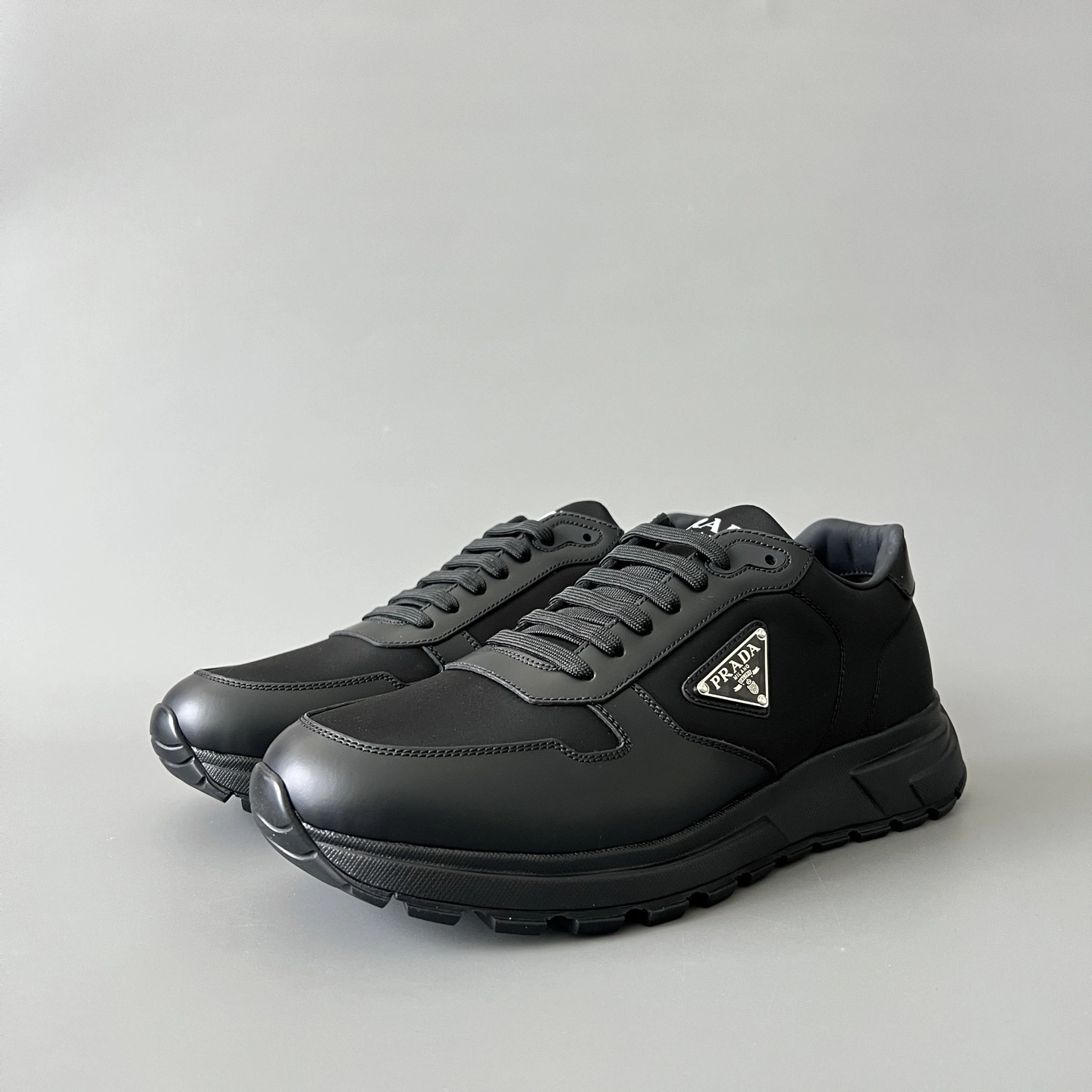 OOBB-- Pr141 2EE369_3LF5_F0632_F_G000 cowhide item:E-X300H1358