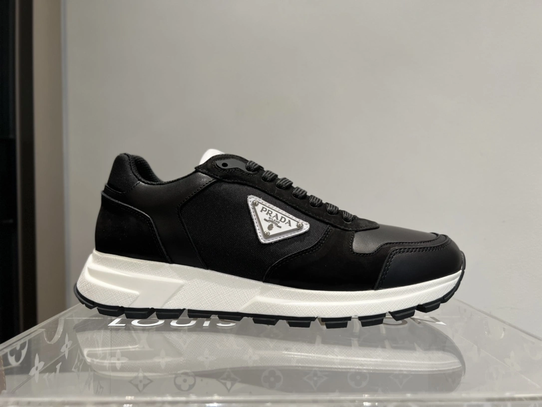 OOBB-- Pr141 2EE390-3LBA-F0967 Calfskin item:E-X000F2657