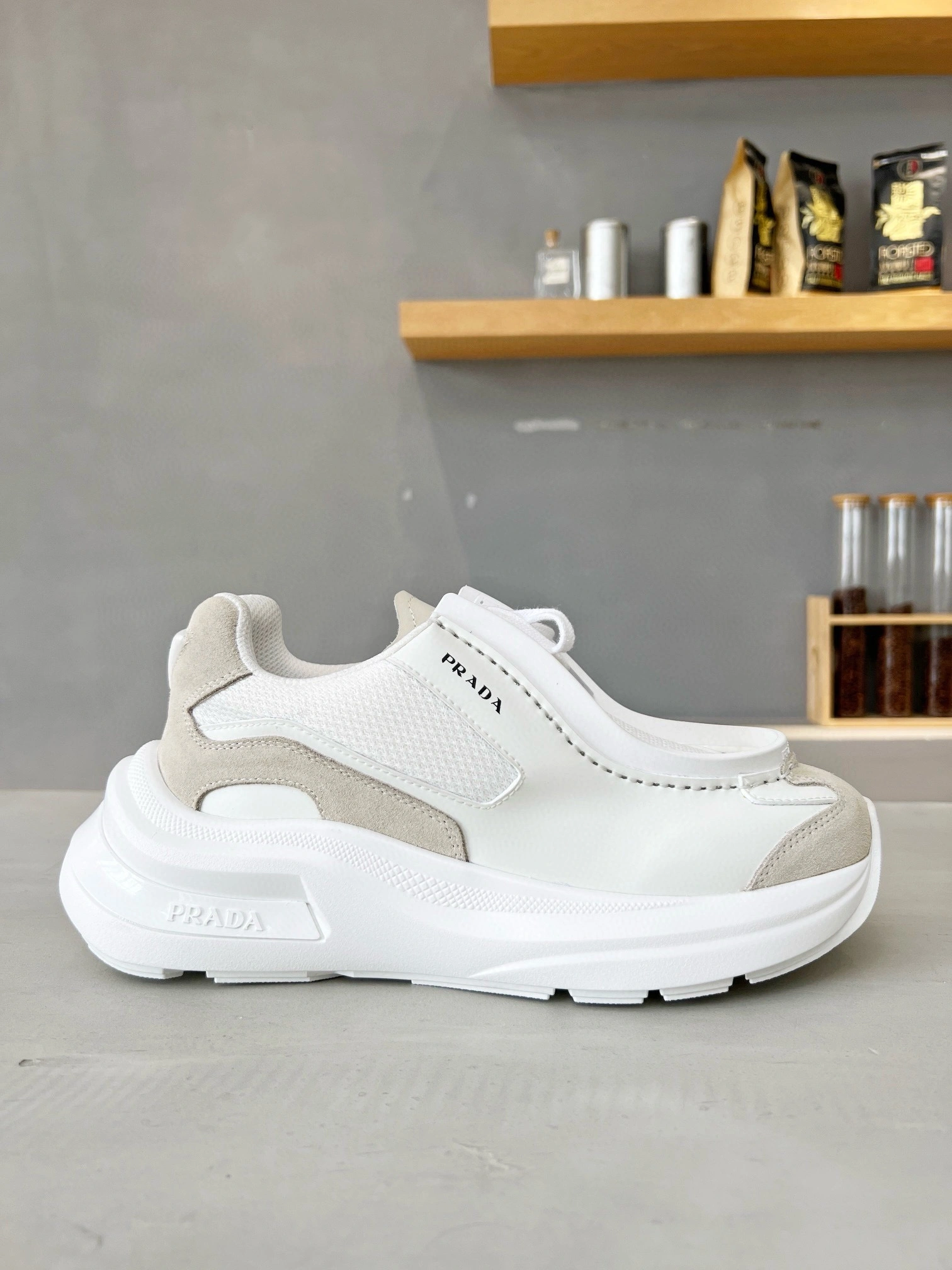 OOBB-- Pr141 2EG424_3C37_F0009 cowhide item:D-X158I0414