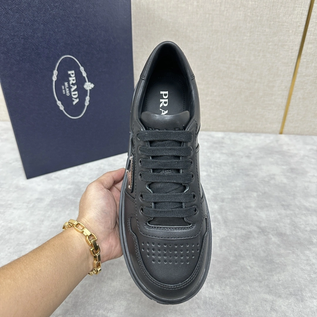 OOBB-- Pr141 2EG452_3LEM_F0002_F_G000 Calfskin item:E-X230A0116