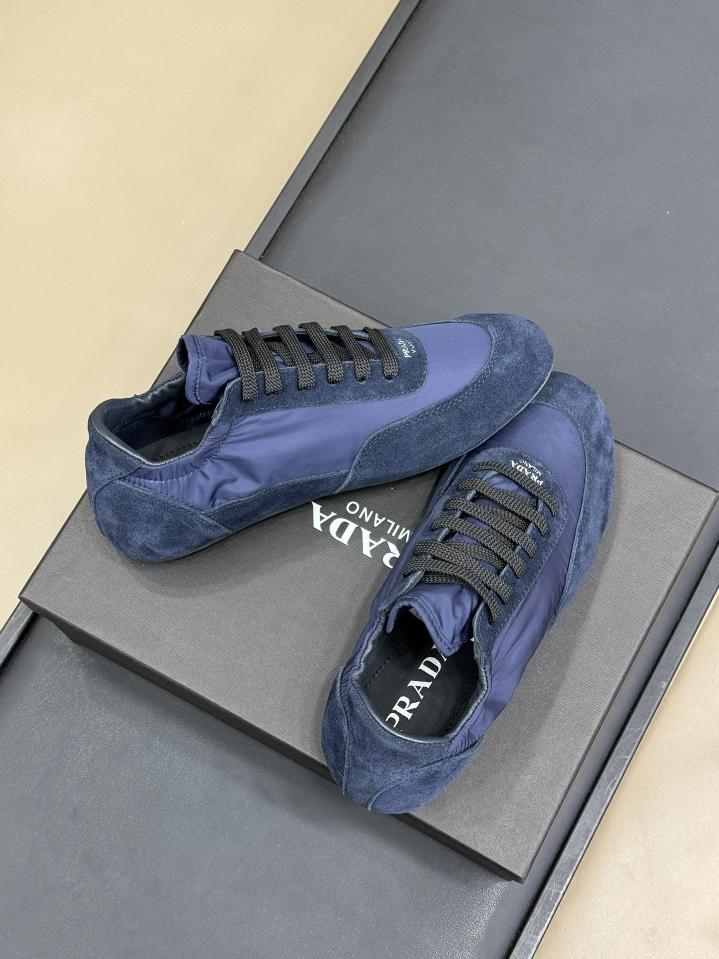 OOBB-- Pr141 2EG479_D7C_F0016_F_G001 prada ss25 new arrival item:E-X158A0181