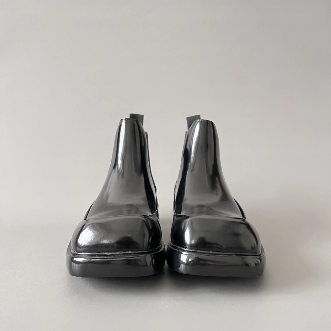 OOBB-- Pr141 2TG222_055_F0002_F_G000 cowhide item:E-X300H1353