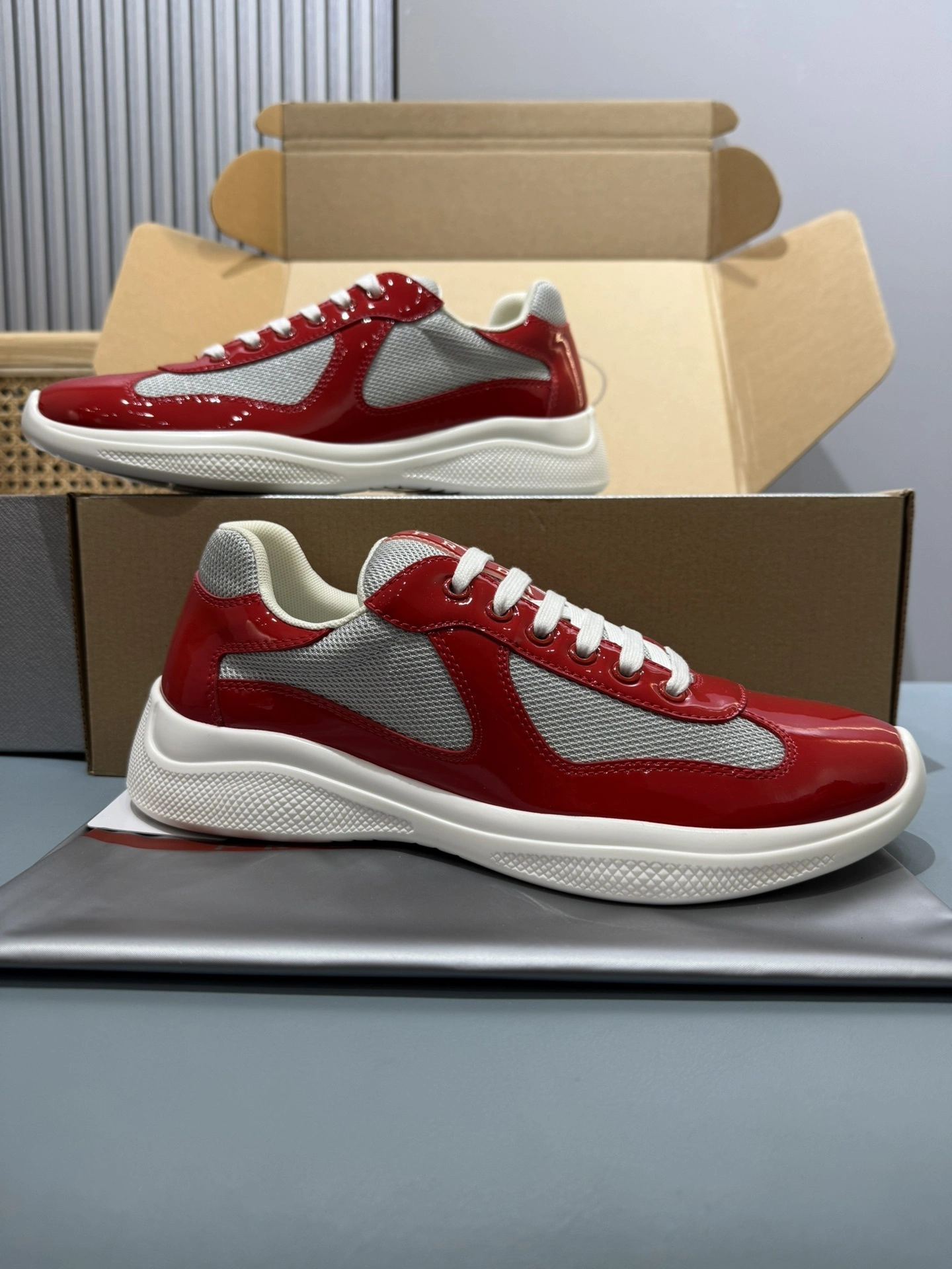 OOBB-- Pr141 4E3400_ASZ_F0KJM_F_G000 cowhide item:E-X430E2574Y