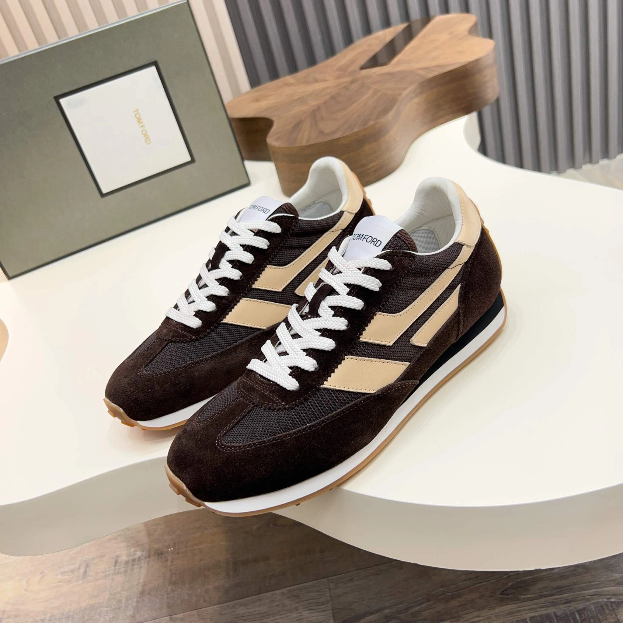 OOBB-- To7 For4 J1511L-CL456N-3BA13 cowhide item:E-X000F2653