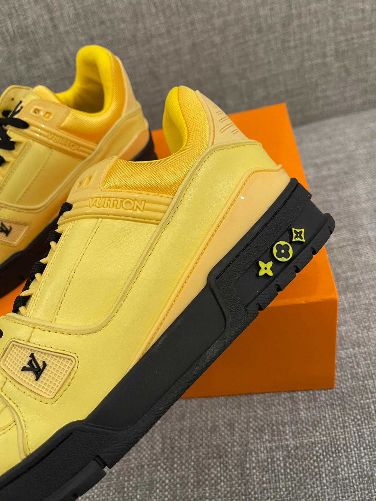 OOBB-- Trainer item : B-X046B2501