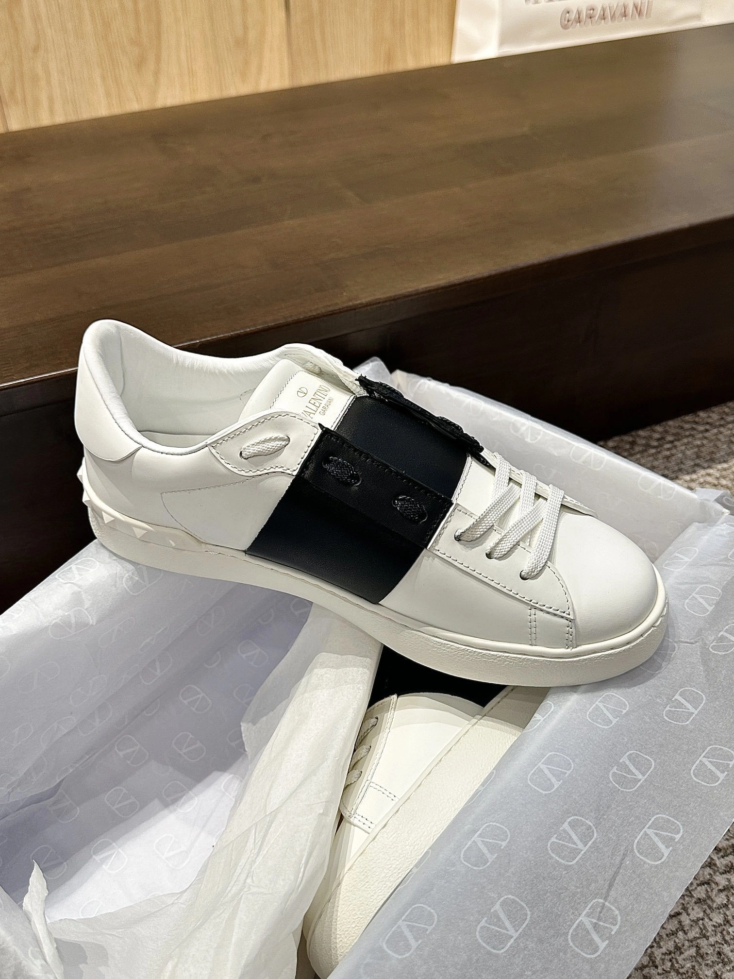&OOBB-- UY2S0830BLUA01 cowhide item: D-X158B2371