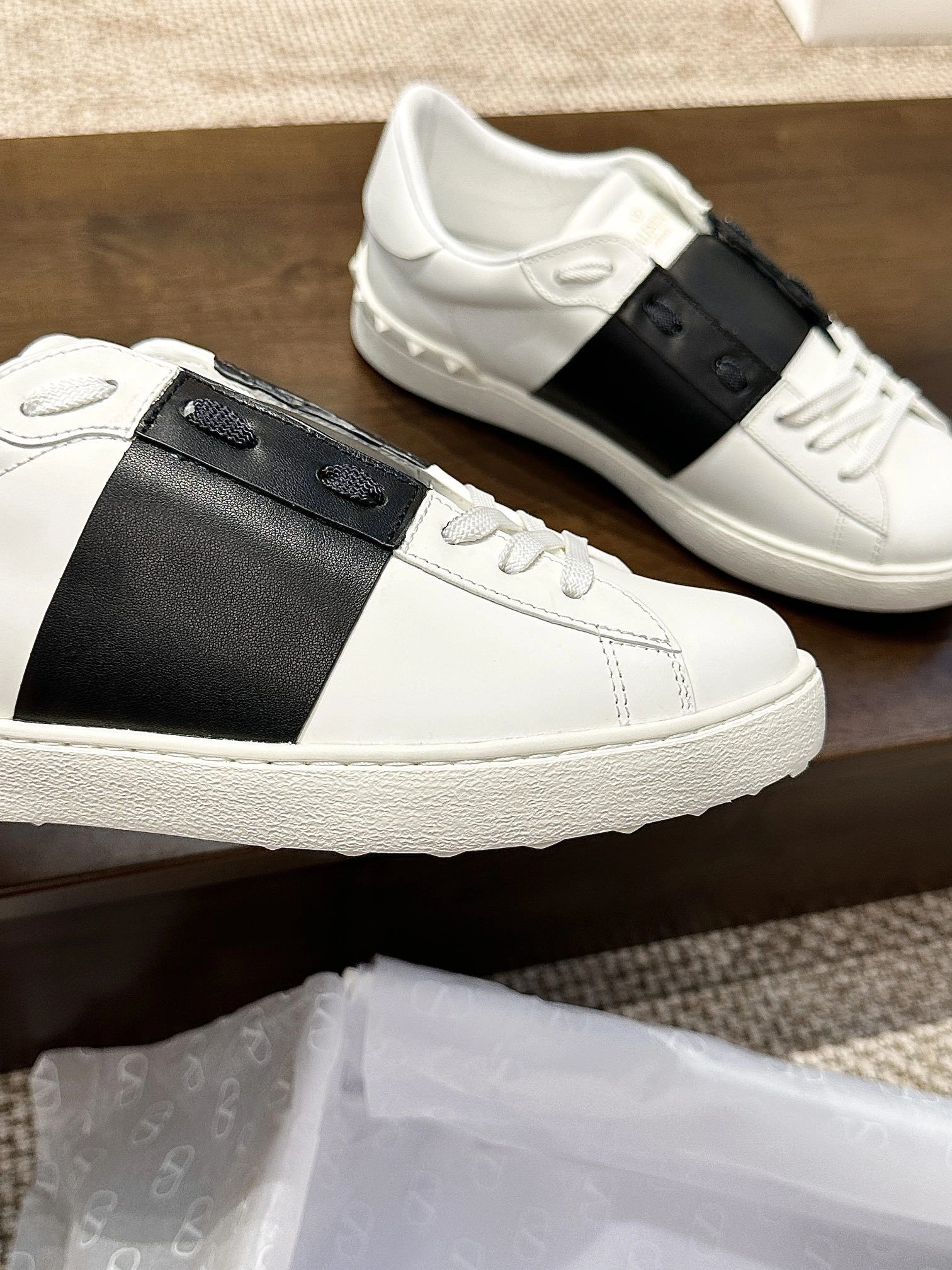 &OOBB-- UY2S0830BLUA01 cowhide item: D-X158B2371