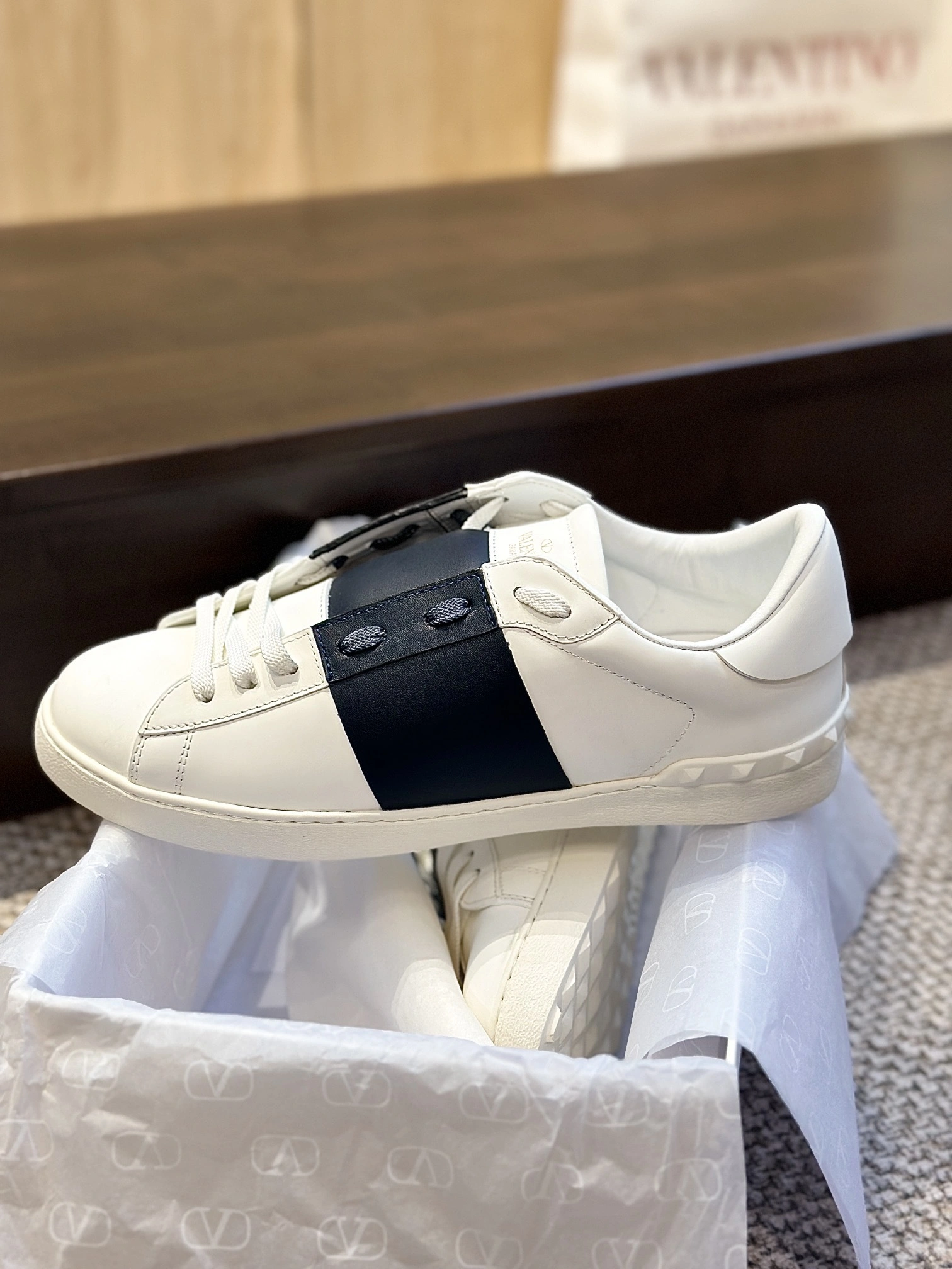 &OOBB-- UY2S0830BLUM15 cowhide item: D-X158B2374