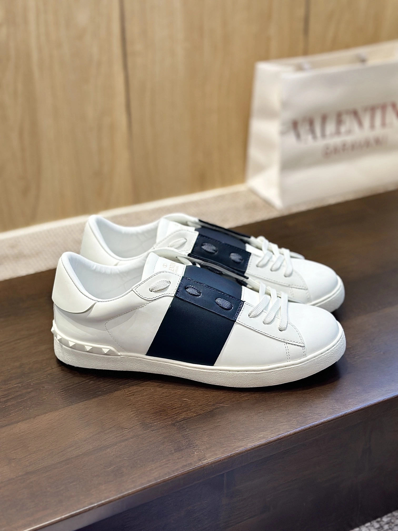 &OOBB-- UY2S0830BLUM15 cowhide item: D-X158B2374