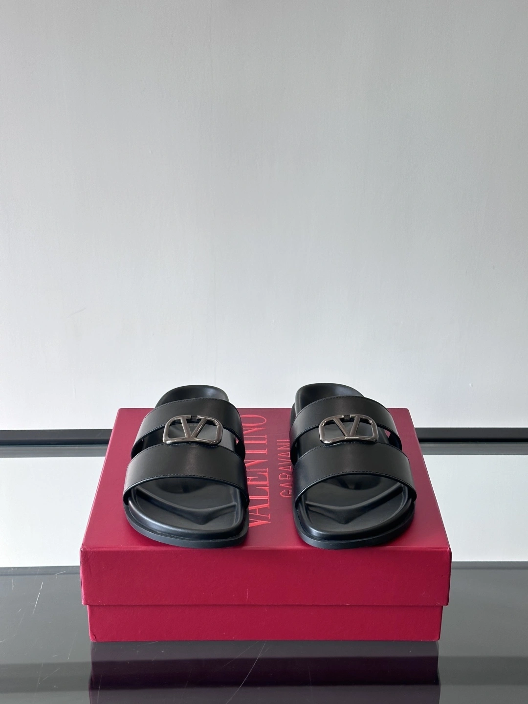 OOBB-- V1859ti9o 1Y2S0G23SZH0NO Calfskin item:E-X291D0231
