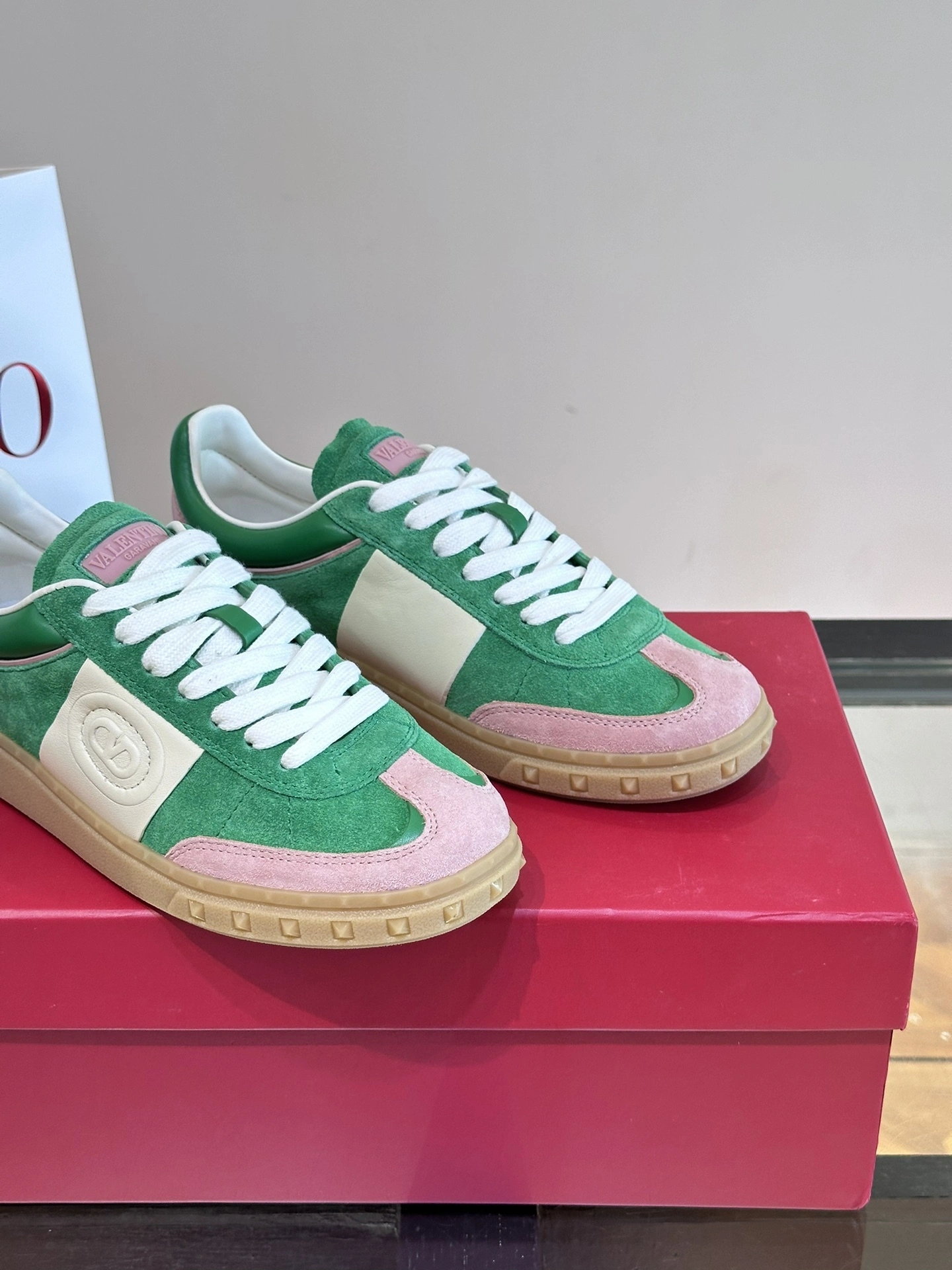 OOBB-- V1859ti9o 6W2S0IL9LALQYG Calfskin item:D-X032L2558