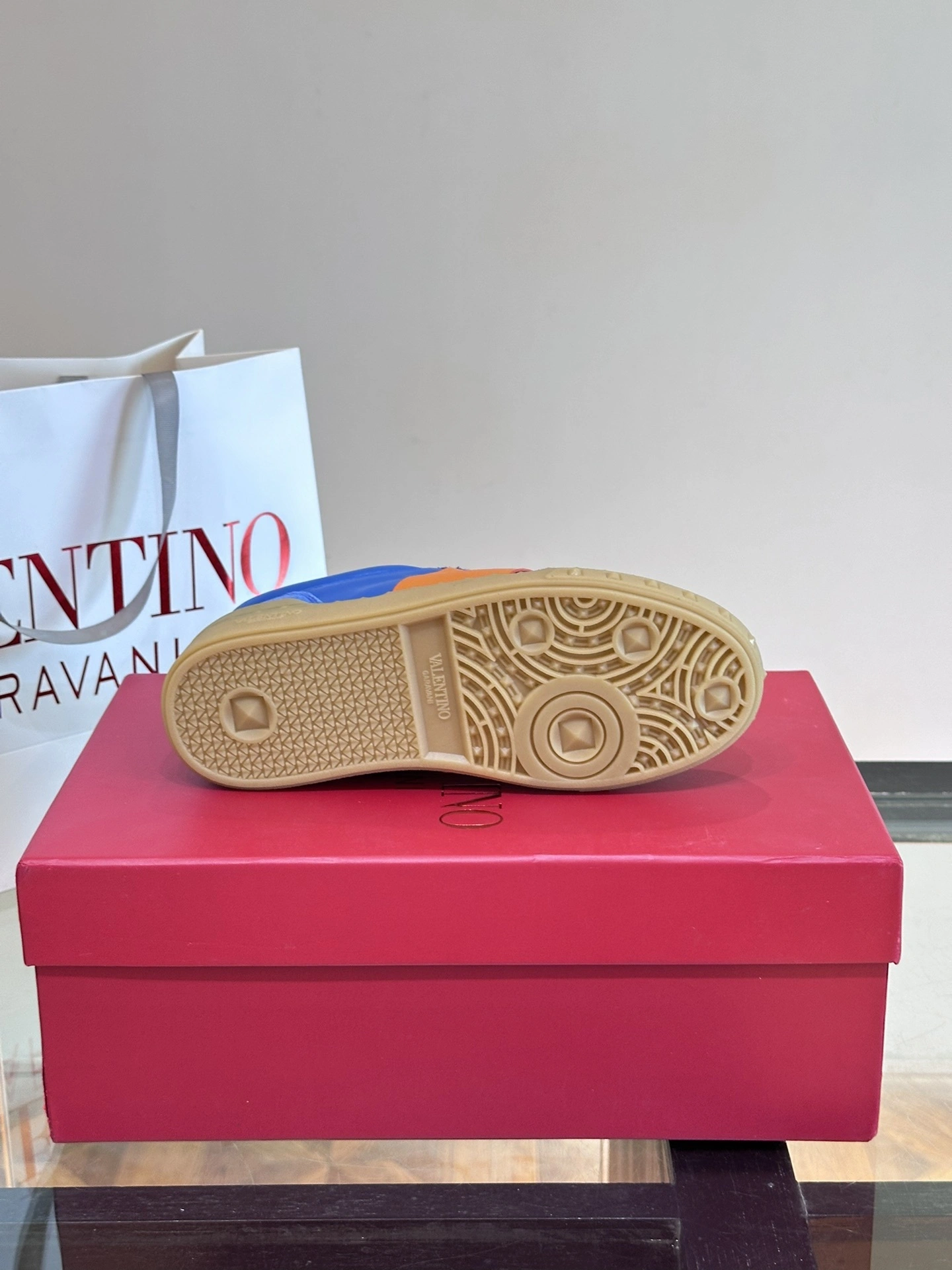 OOBB-- V1859ti9o 6Y2S0H77MBMRJ8 Calfskin item:D-X032L2557