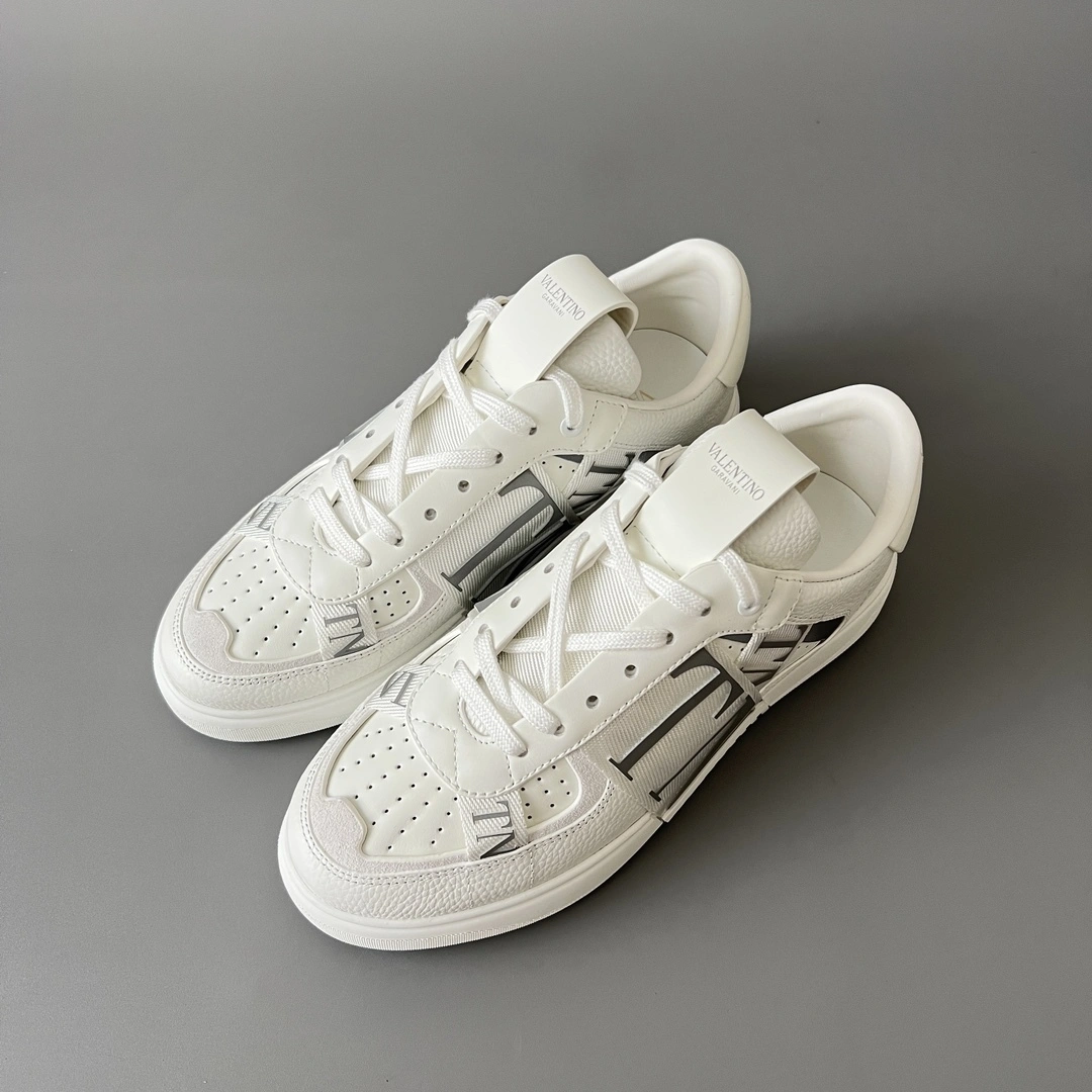 OOBB-- V1859ti9o VY2S0C58WRQ22E VL7N Calfskin cowhide item:E-X300J2933