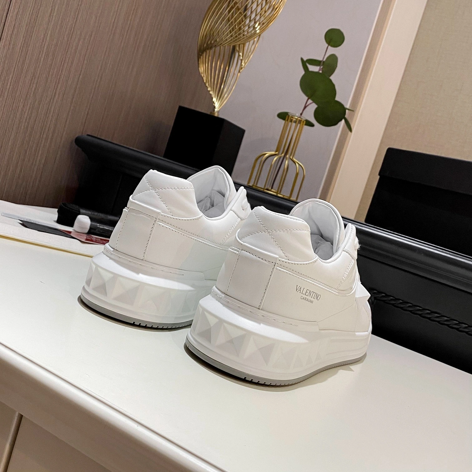 OOBB-- V1859ti9o WY2S0E71NWN0BO cowhide 5colour item:E-X230D2898-5H