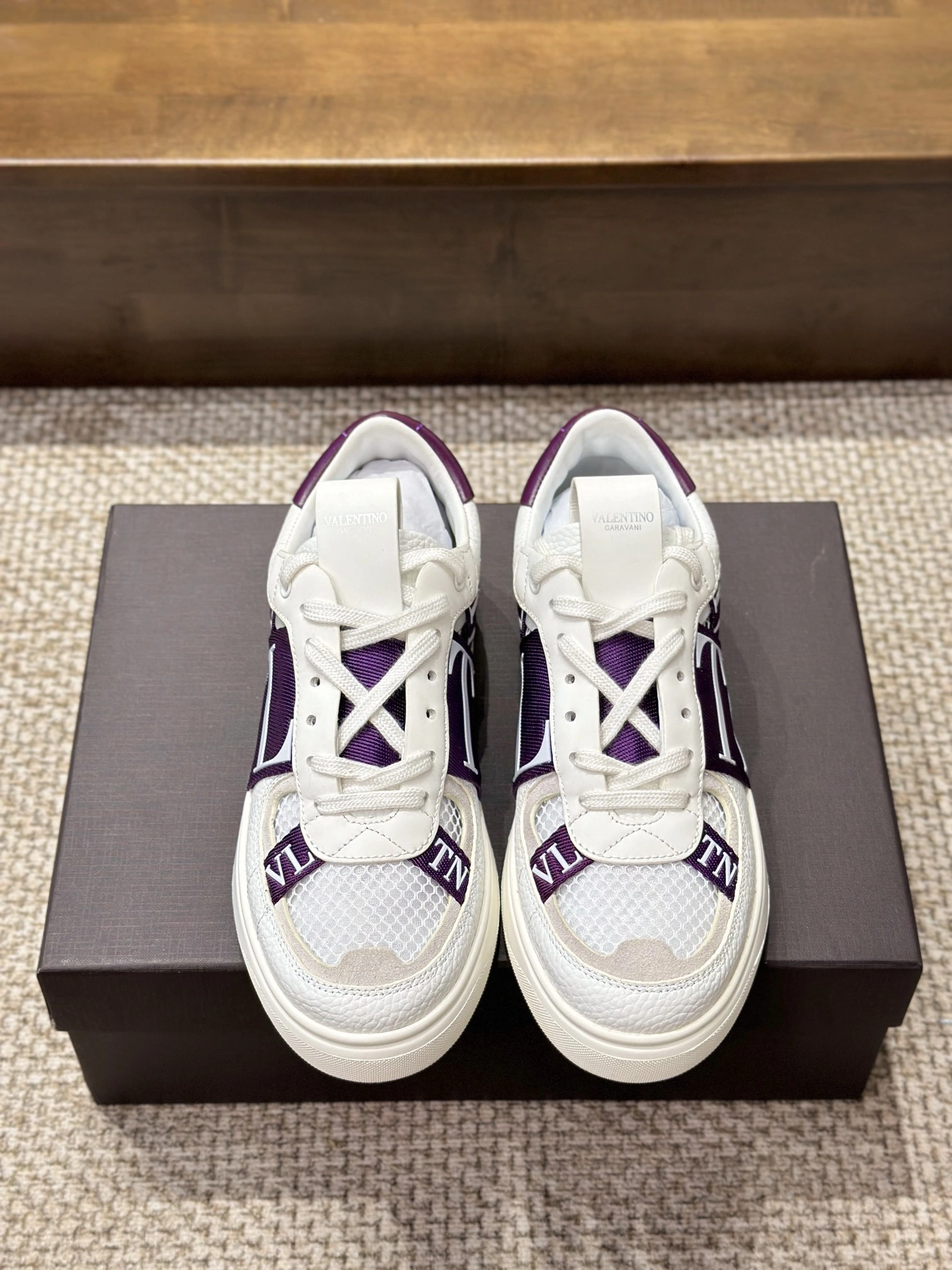 OOBB-- V1859ti9o XY0S0C58SWFQ1W Calfskin item:E-X230F1821