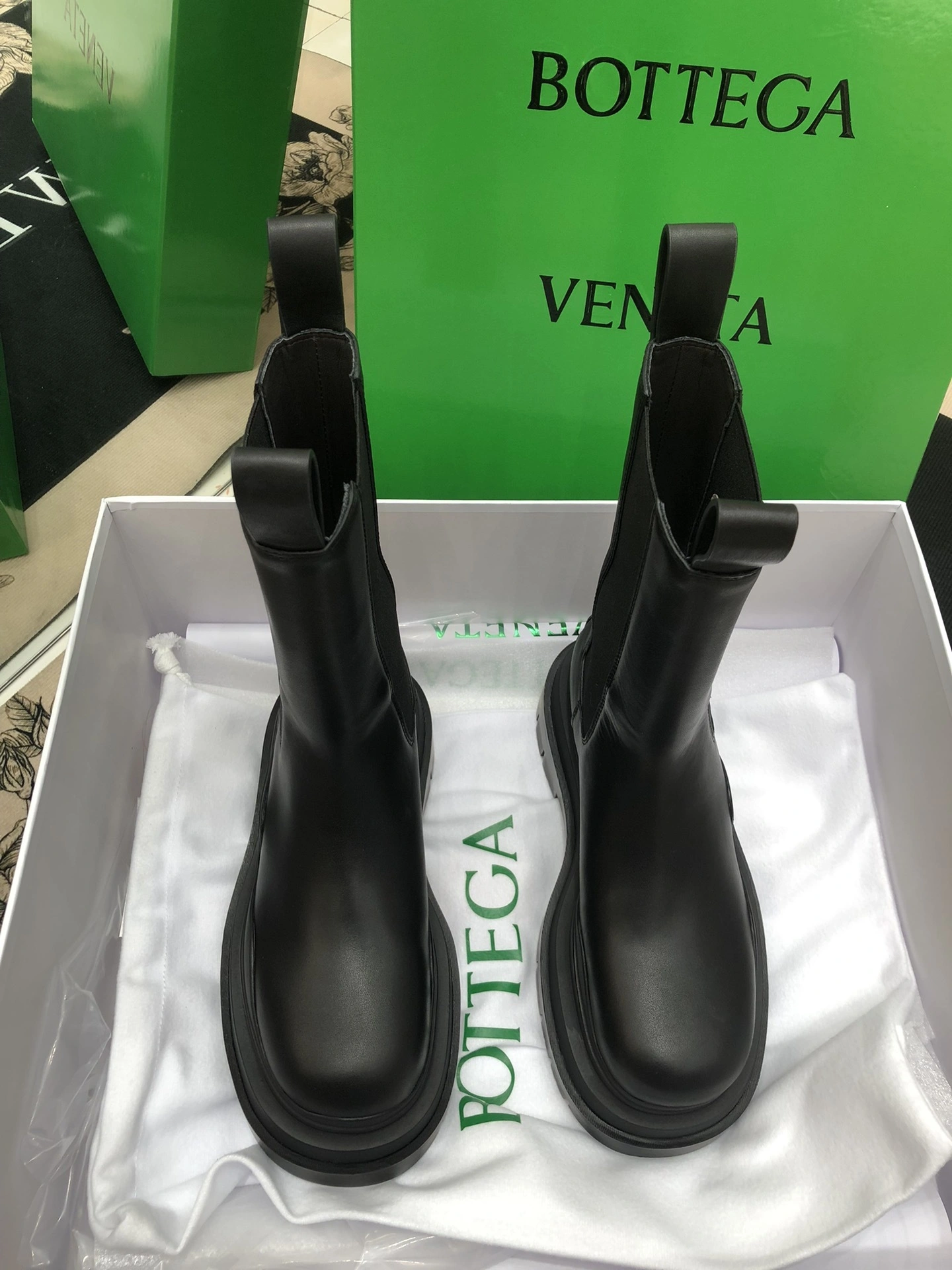OOBB-- V595t1 630284VBS501029 630297VBS501029 Calfskin item:D-X062L1052