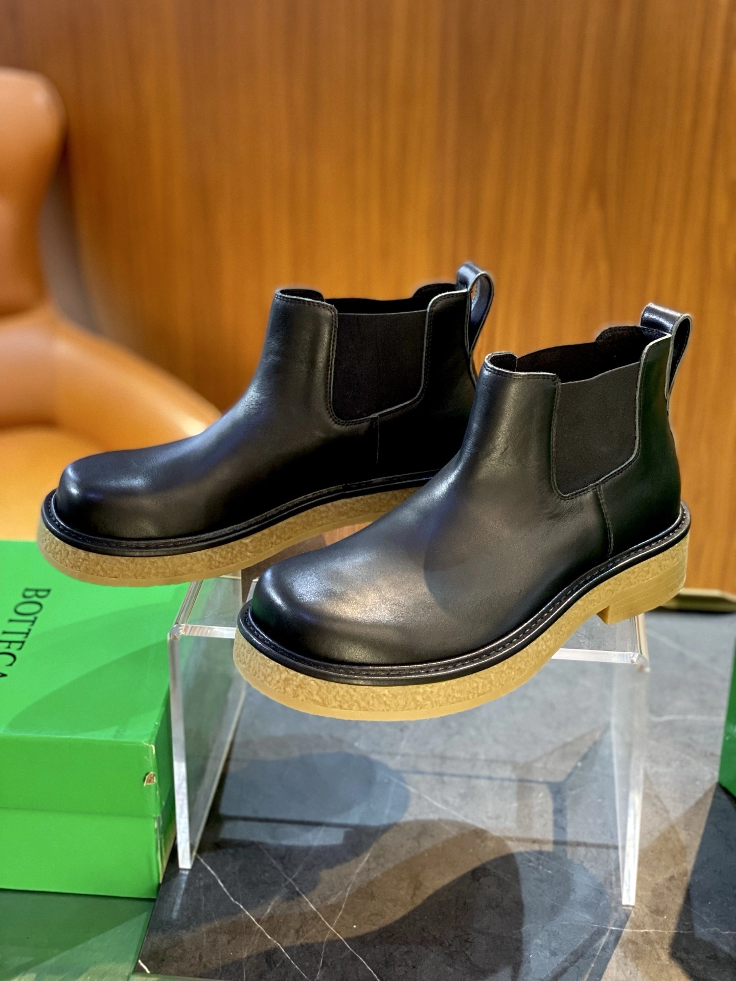 OOBB-- V595t1 806937V2WT01000 Haddock Calfskin item:E-X332K1223