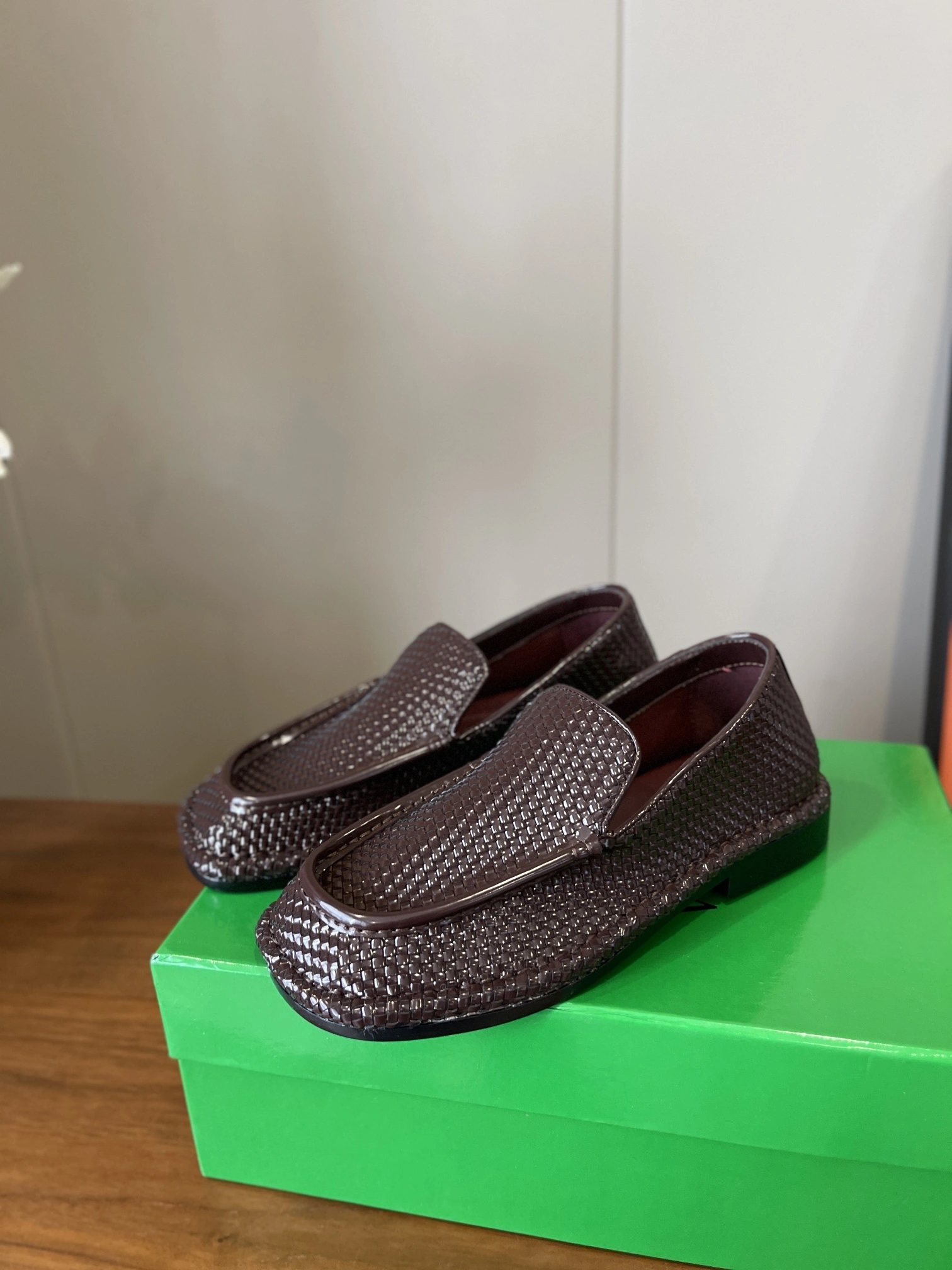 OOBB-- V595t1 827137V5R702113 sheepskin item:E-XW03J2925