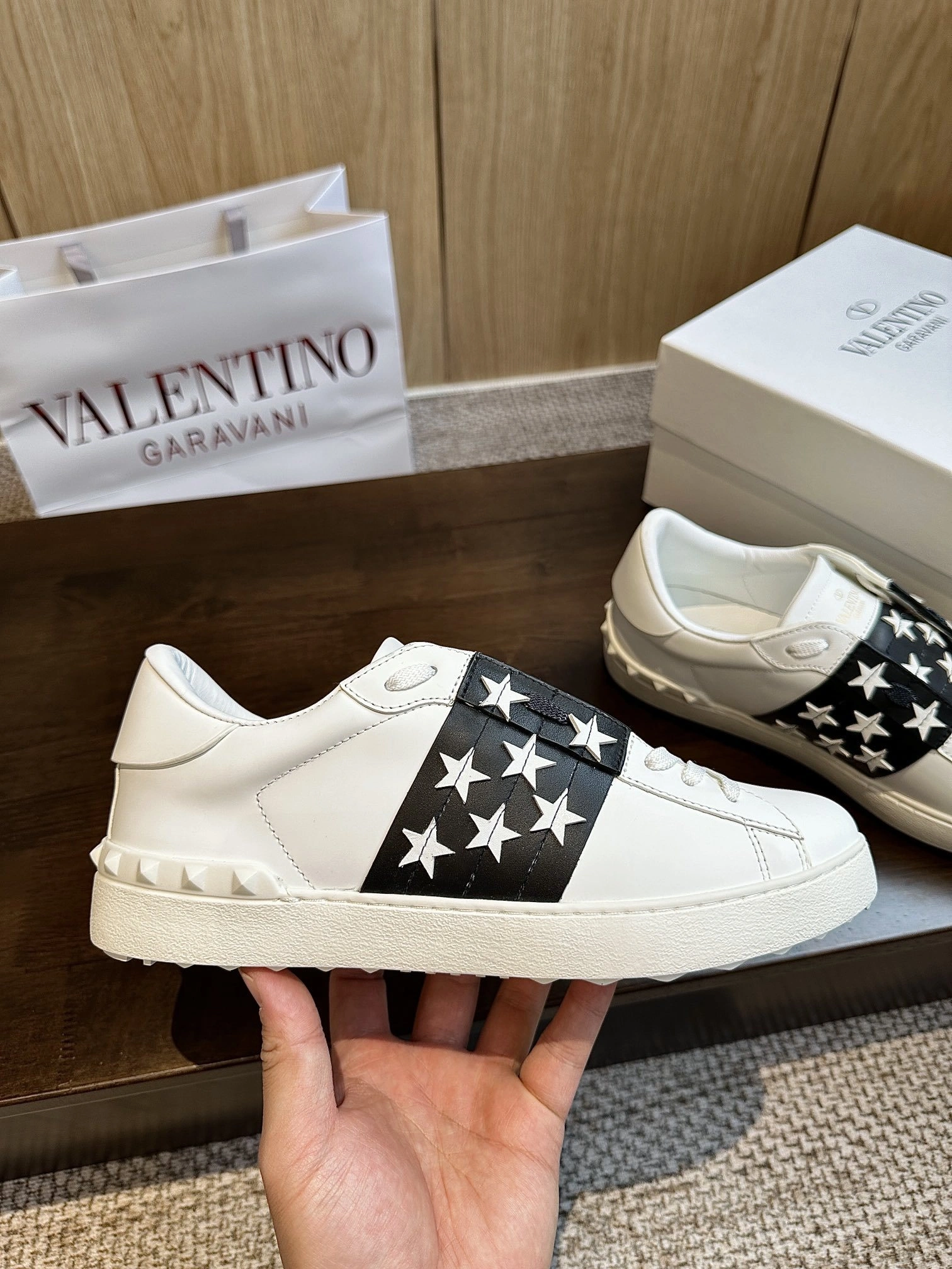 OOBB-- WY2S0830BVIA01 cowhide item: D-X158B2381