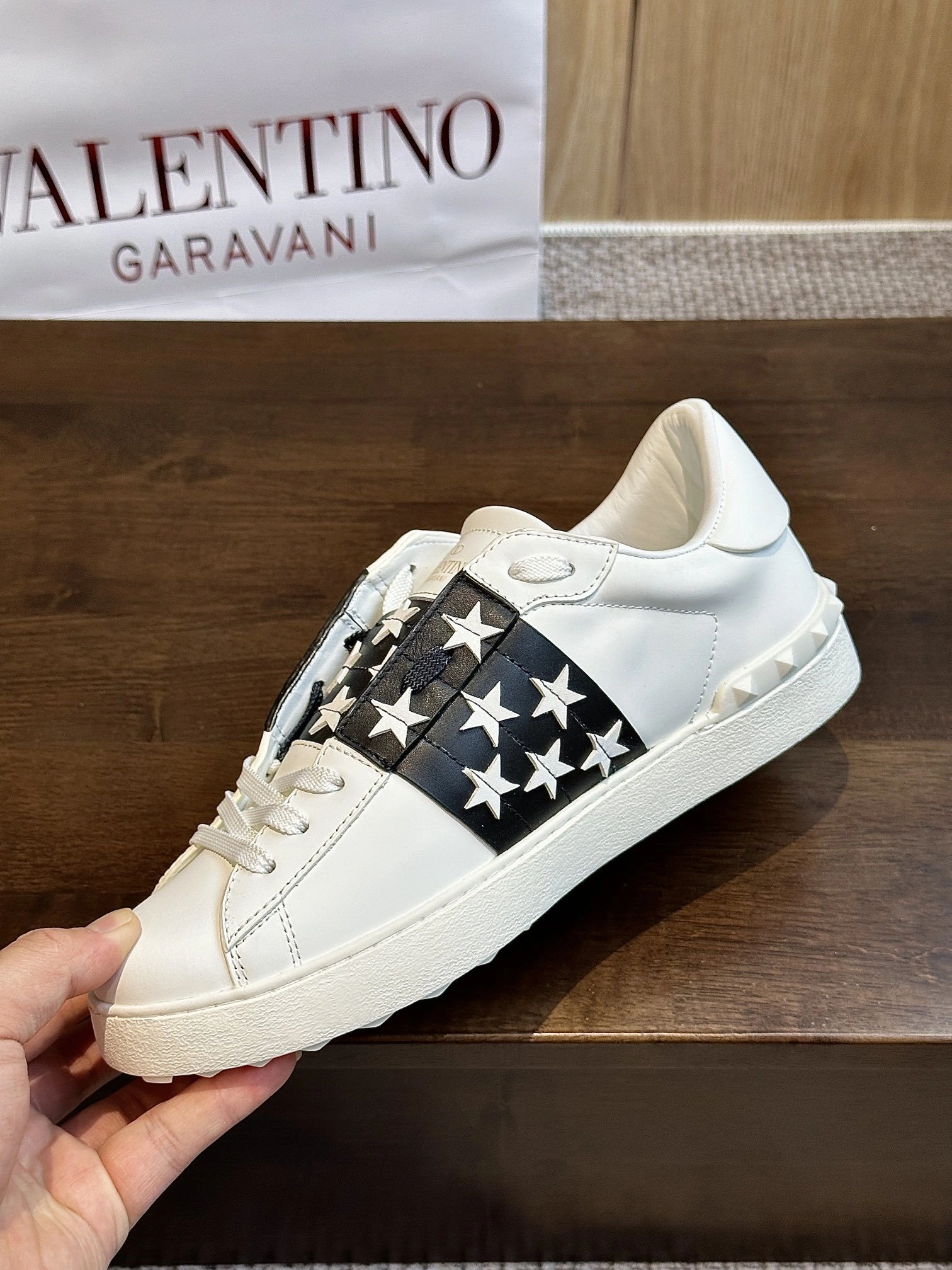 OOBB-- WY2S0830BVIA01 cowhide item: D-X158B2381