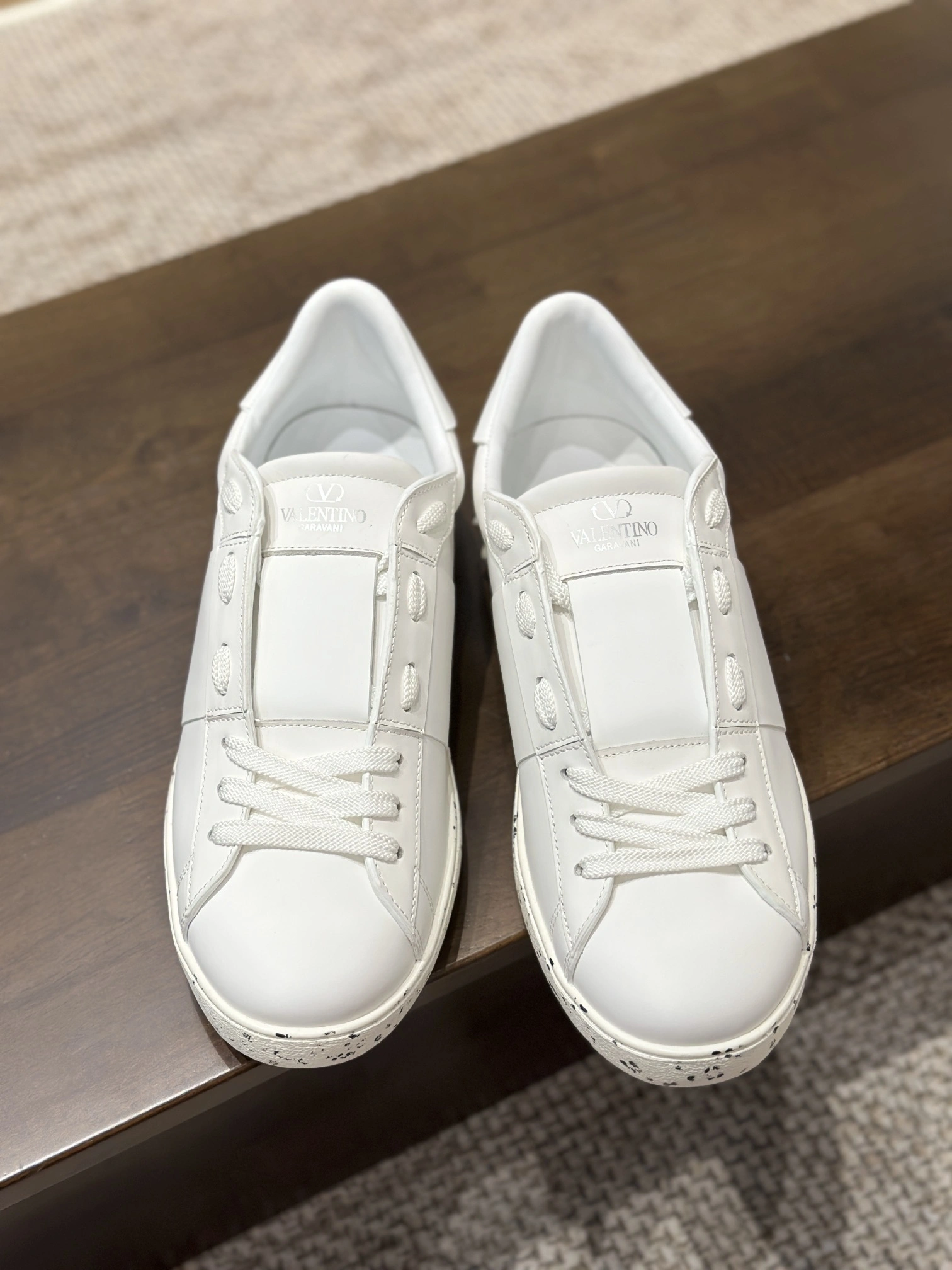 OOBB-- XW2S0781PUD0BO cowhide item: D-X158B2384