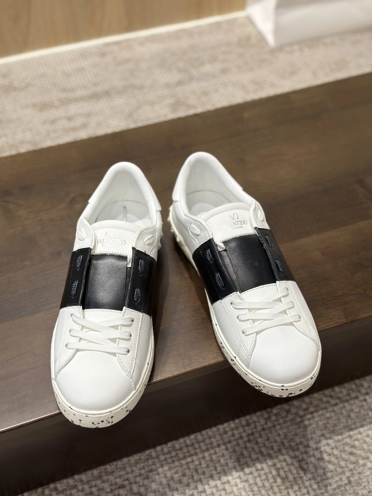 OOBB-- XY2S0830PUDA01 cowhide item: D-X158B2385