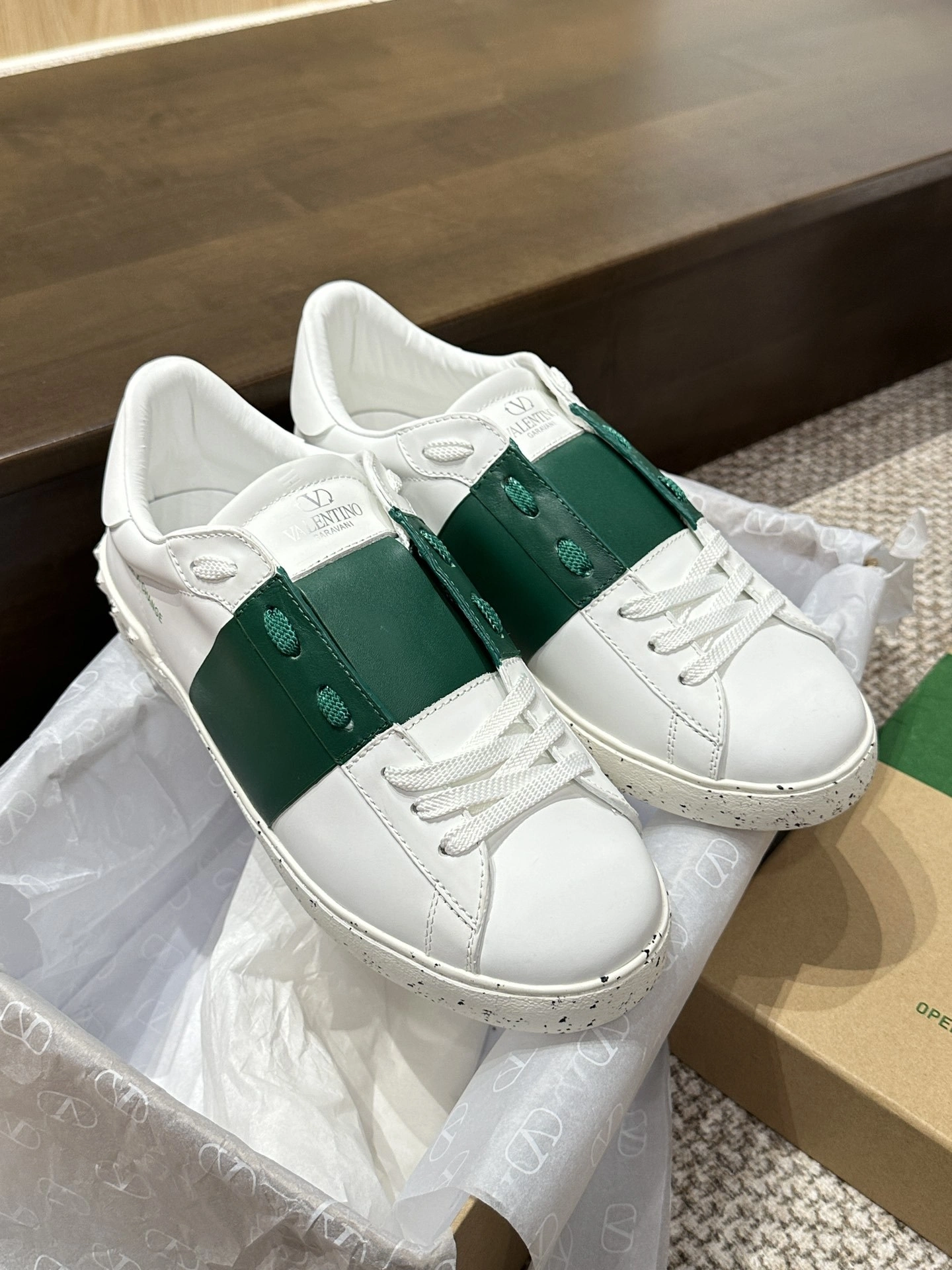 OOBB-- XY2S0830PUDM06 cowhide item: D-X158B2383