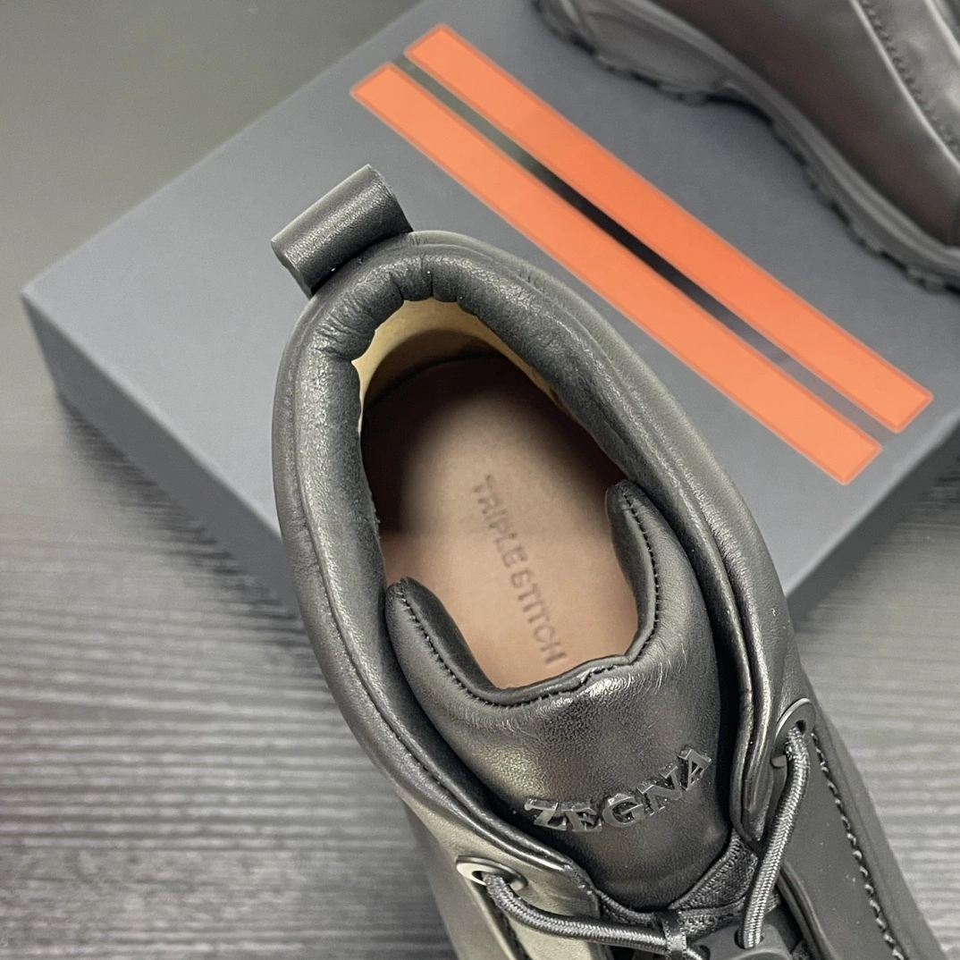 OOBB-- Z5691 LHMON-S5835Z-NEE Calfskin item:E-X000J0929