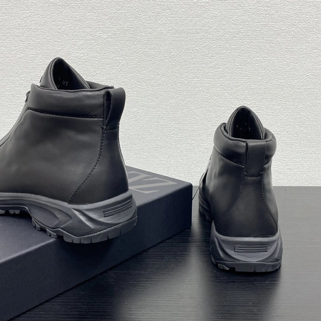 OOBB-- Z5691 LHMON-S5835Z-NEE Calfskin item:E-X000J0929