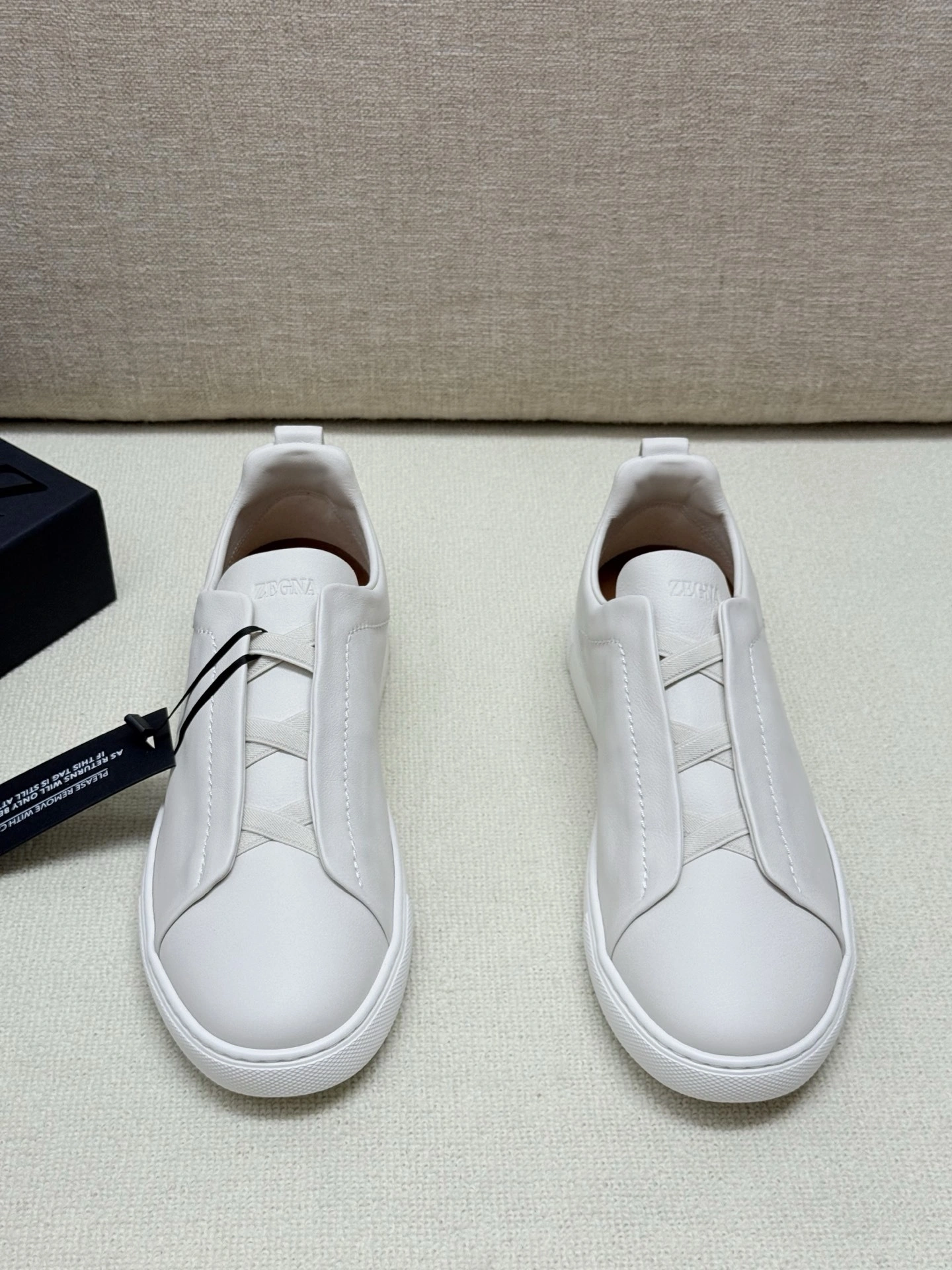 OOBB-- Z5691 LHOTA-S5207 Z-PAN TRIPLE STITCH™ SECONDSKIN Calfskin item:E-X000I0532