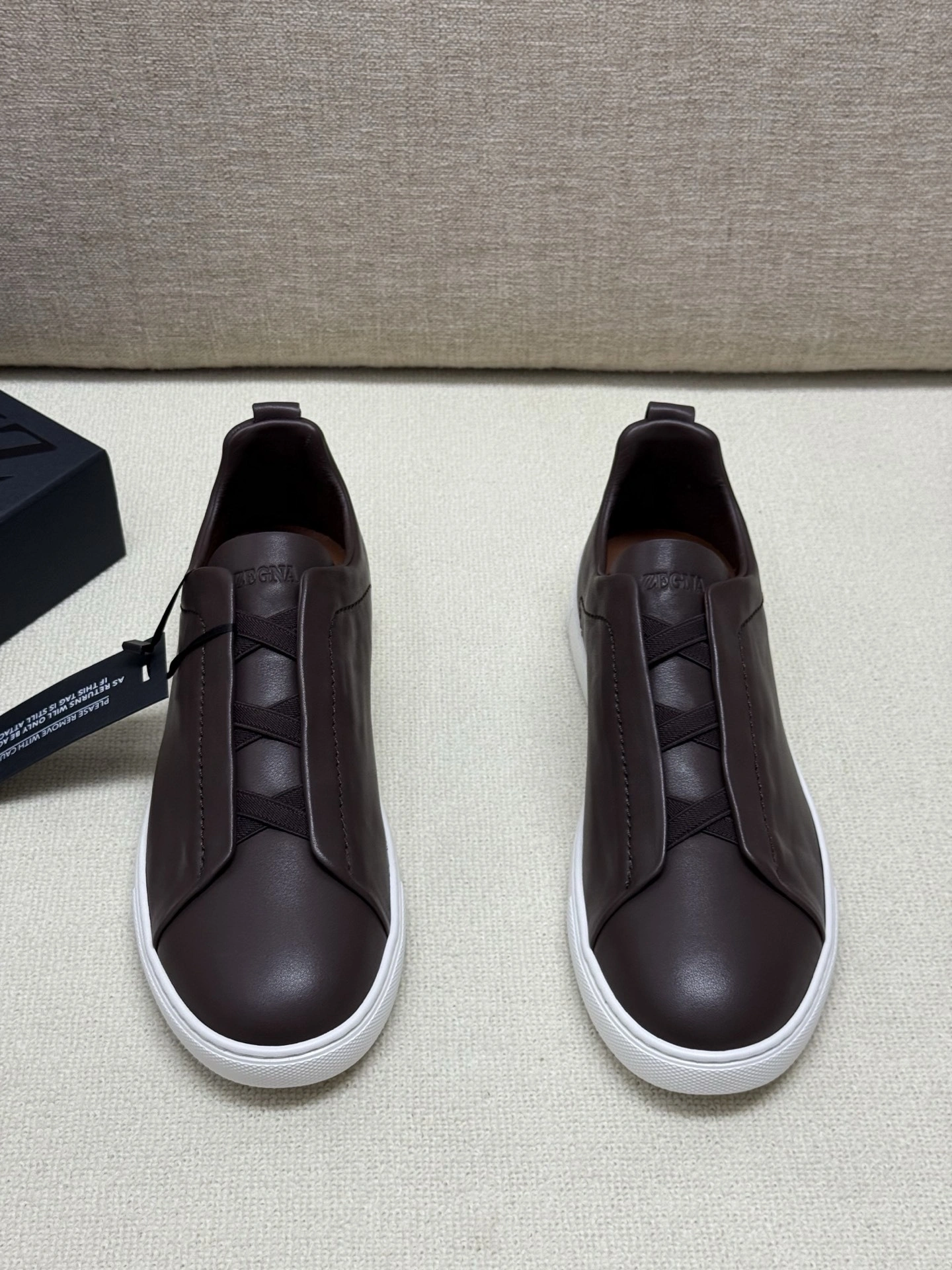 OOBB-- Z5691 LHOTA-S5207Z-CFF TRIPLE STITCH™ SECONDSKIN Calfskin item:E-X000I0530