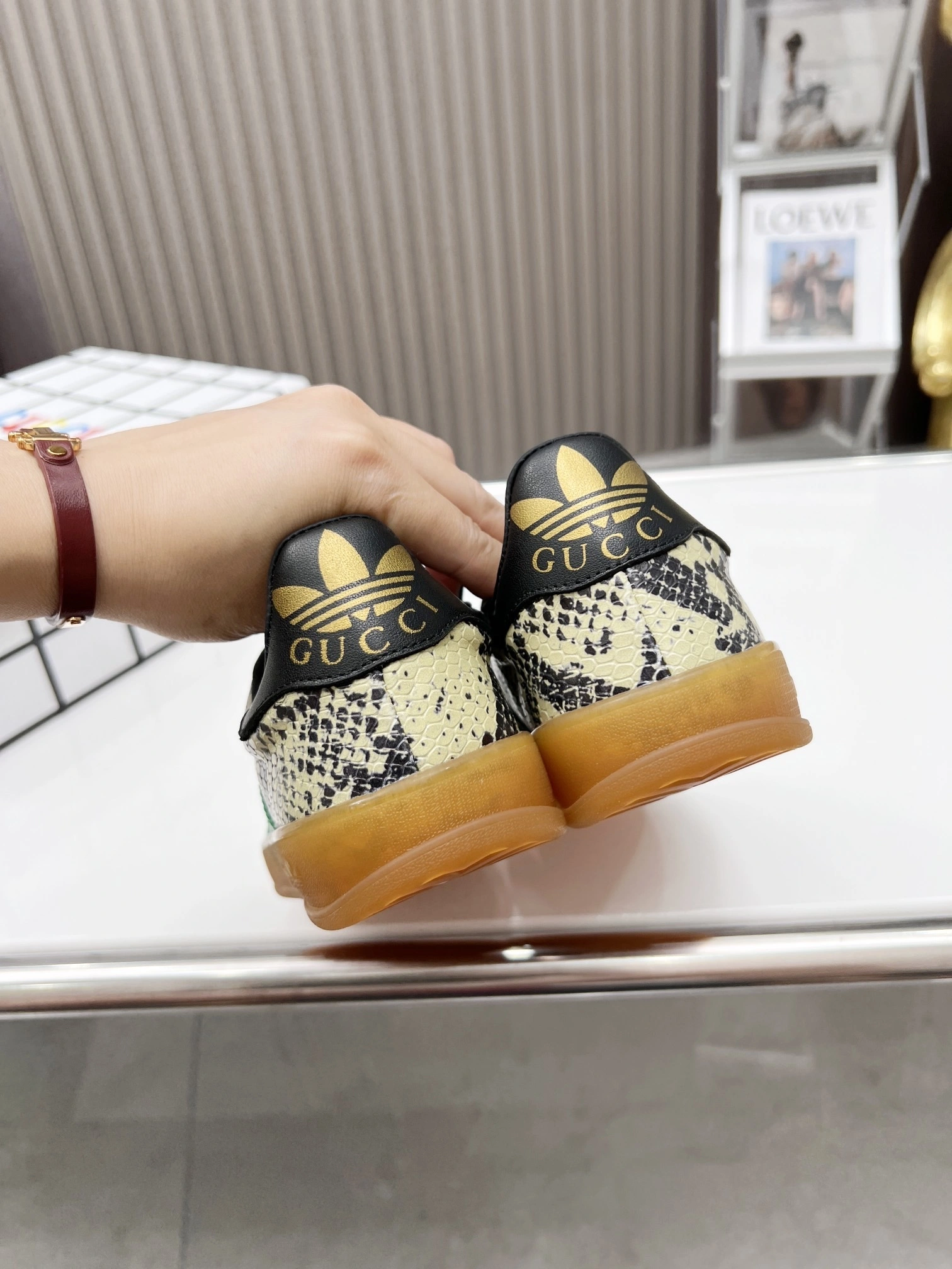 OOBB-- item:B-X291C28H-8