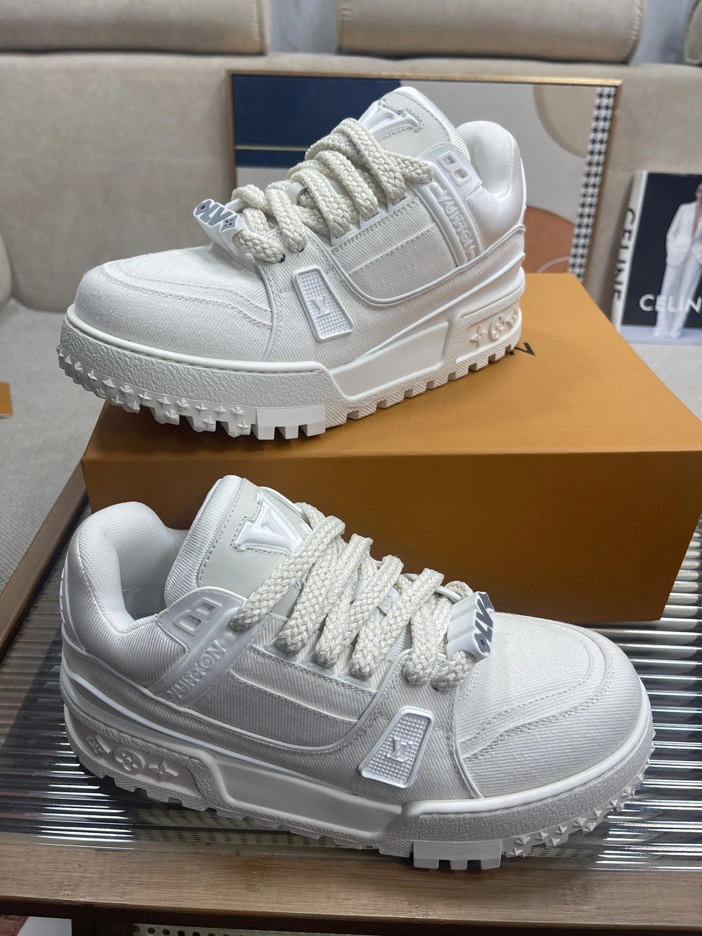OOBB-- item:C-X000G2024Y