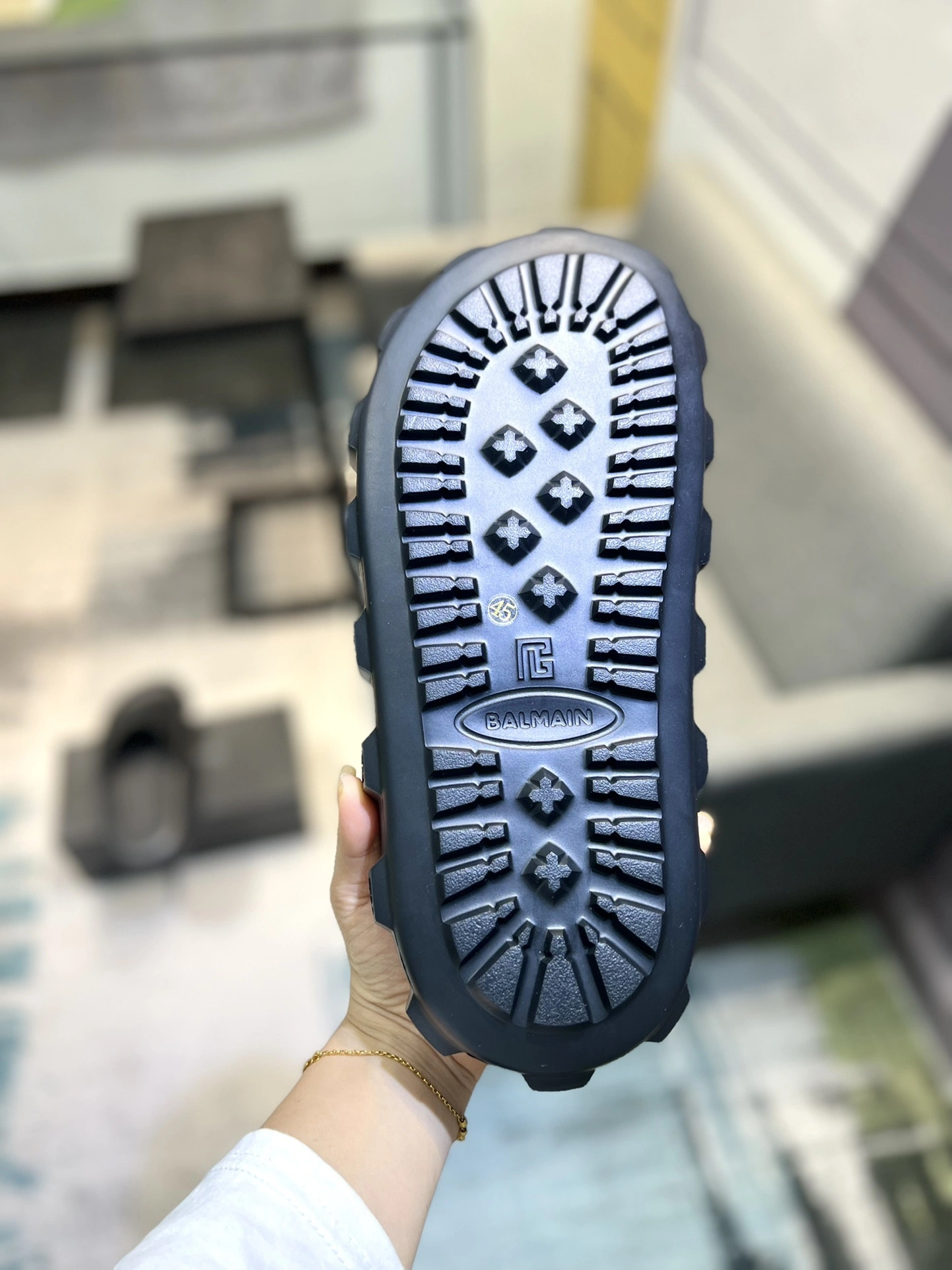 OOBB-- item:C-X158F0620Y