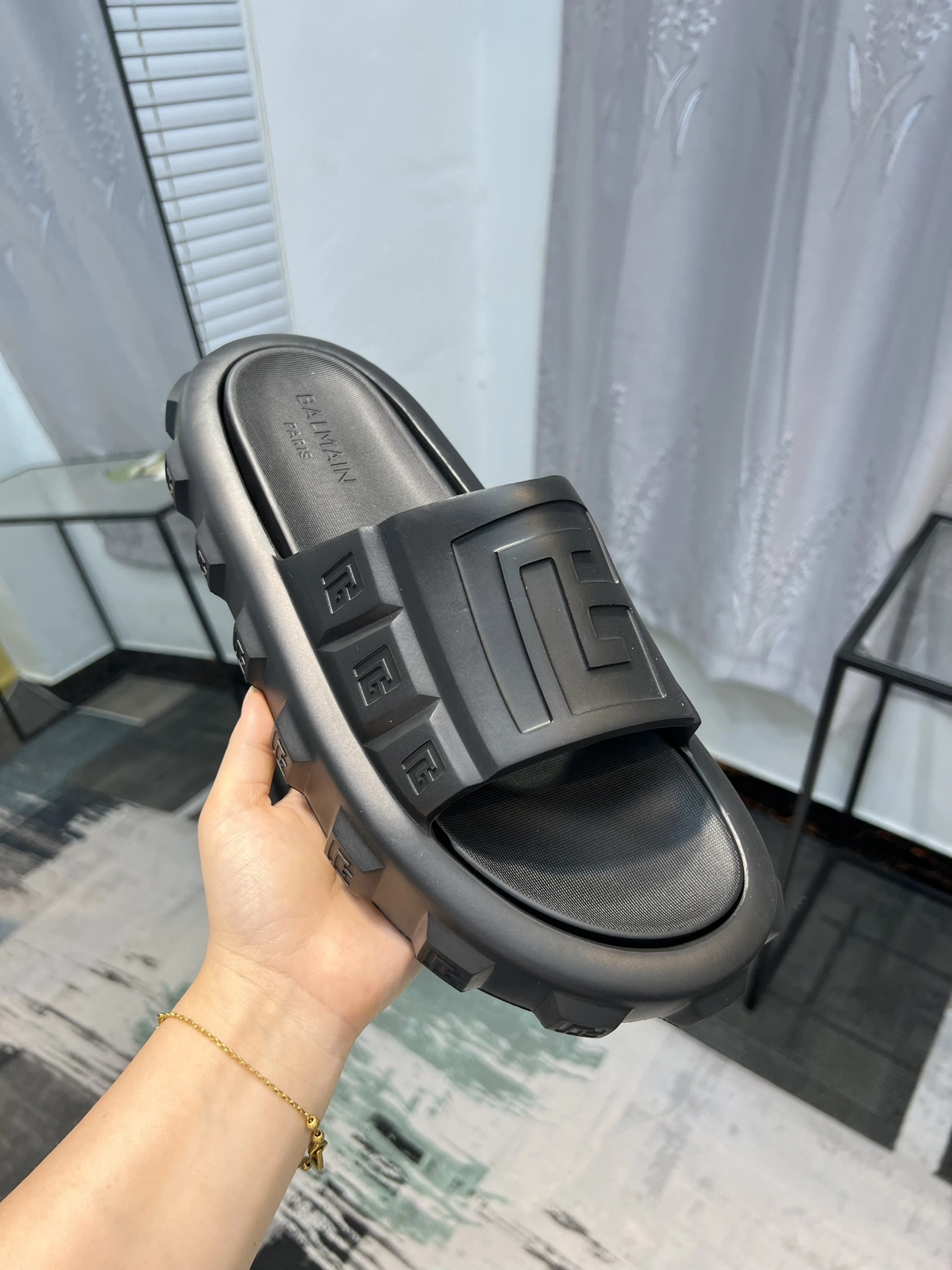 OOBB-- item:C-X158F0620Y