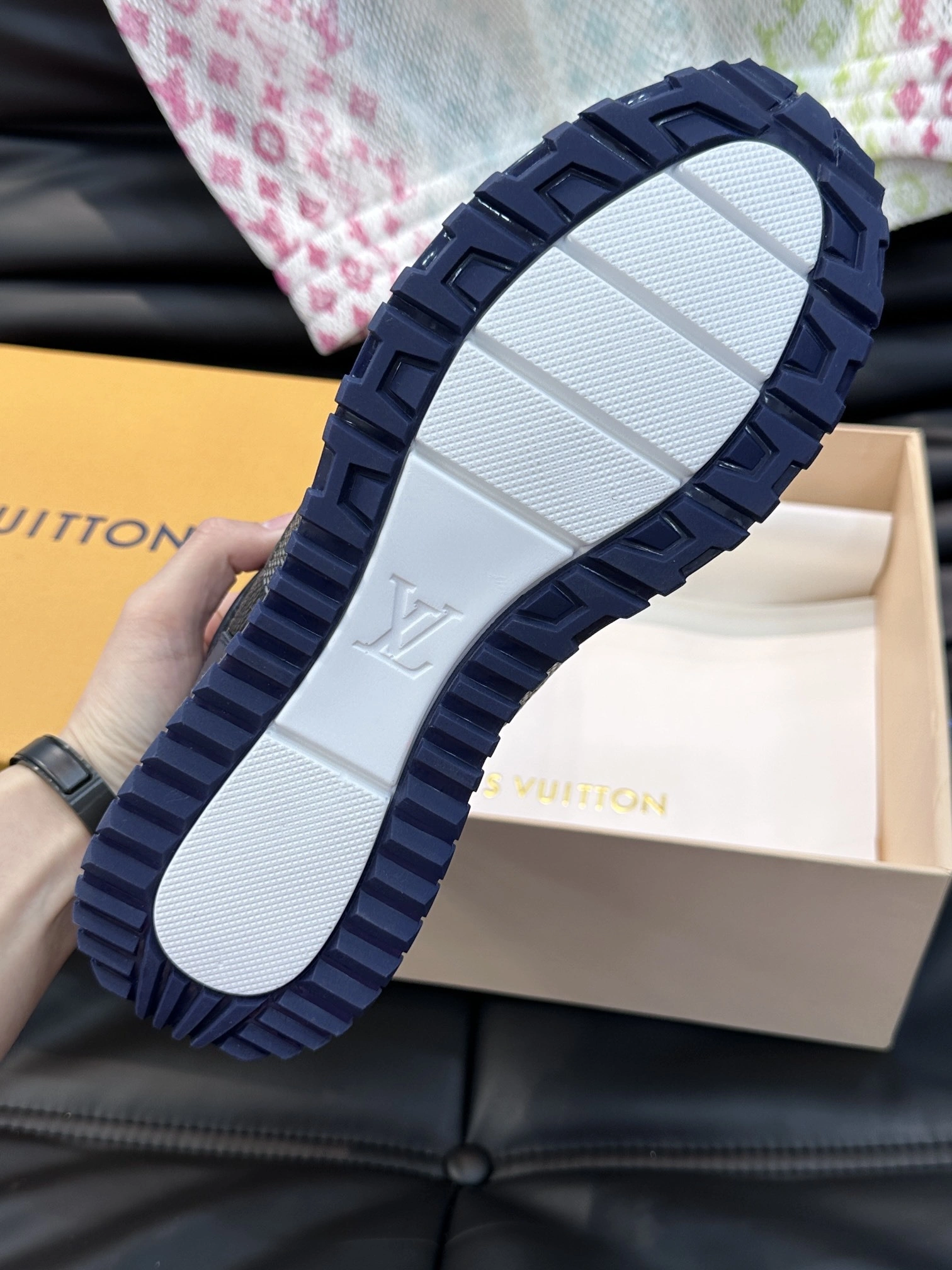 OOBB-- item:C-X158H1658Y