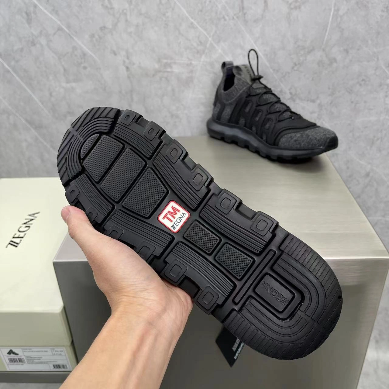 OOBB-- item:C-X185D0663