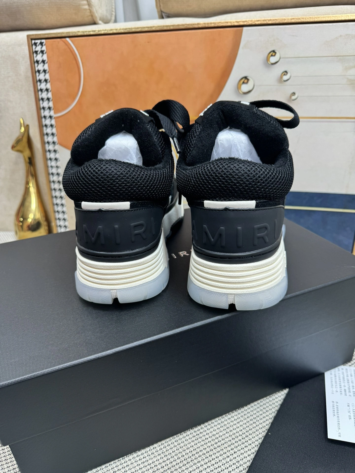 OOBB- 17iri AW23MFS009-001 MA-1 cowhide item：E-X362I1330