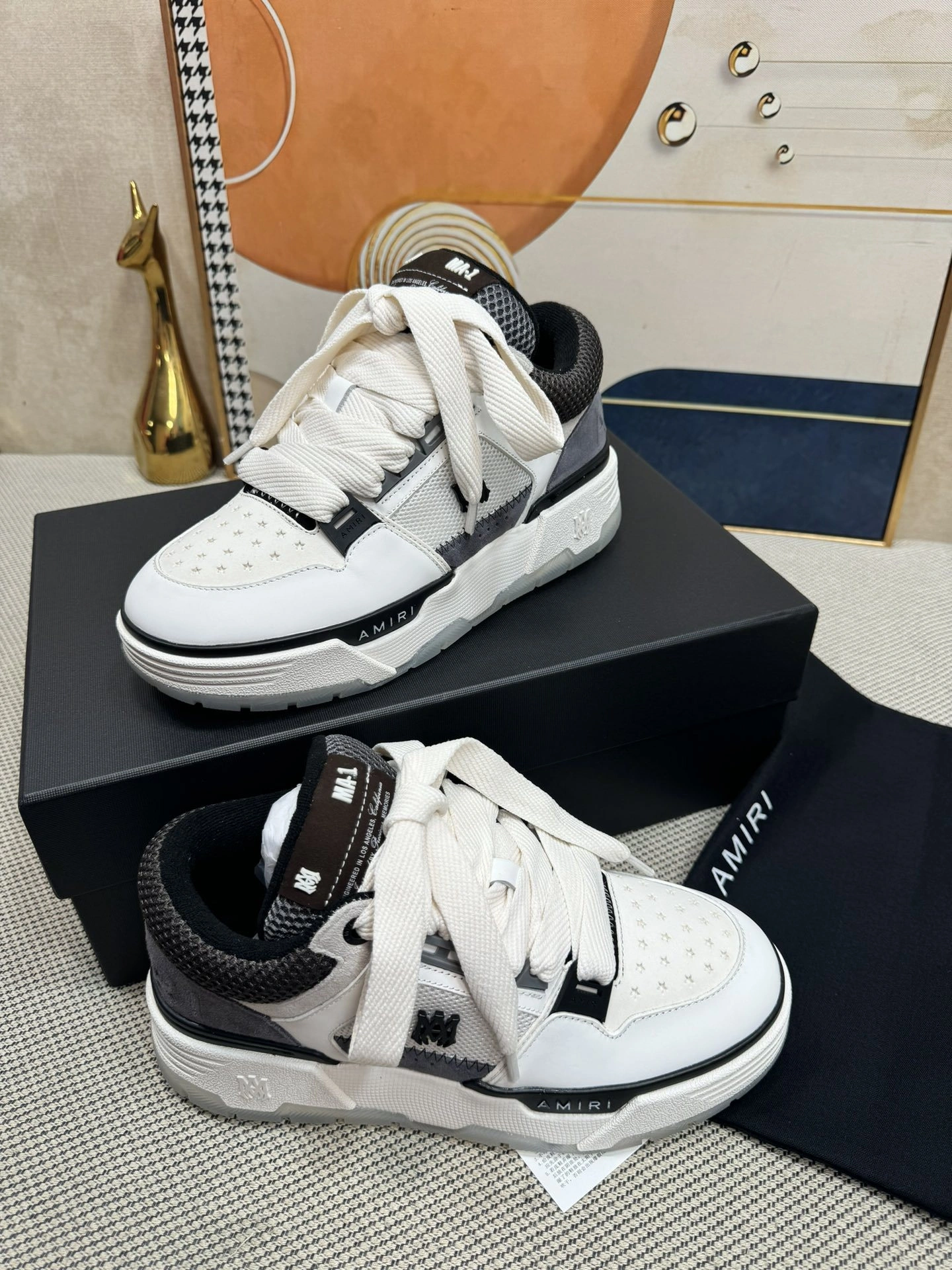 OOBB- 17iri PS24WFS016-012 MA-1 cowhide item：E-X362I1332