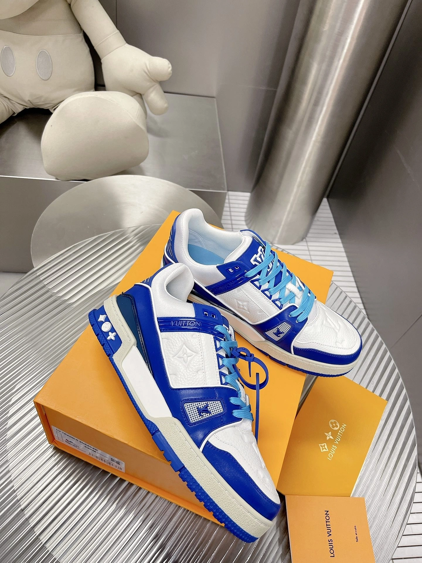 OOBB- 1A813N high quality version Trainer item:B-X000G2031H