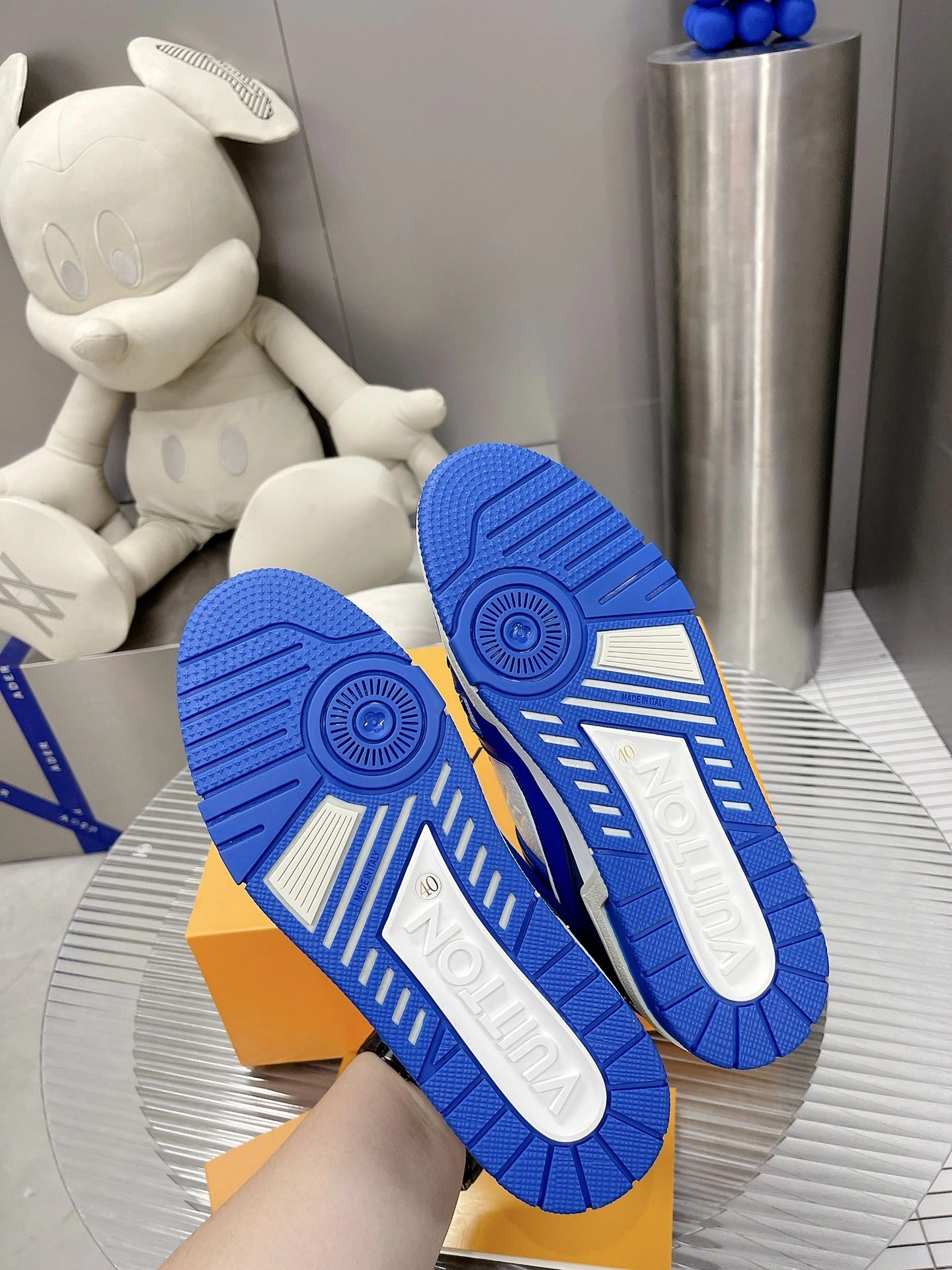 OOBB- 1A813N high quality version Trainer item:B-X000G2031H